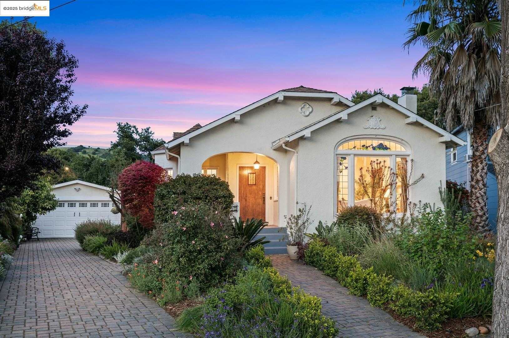 Neighborhood Neighborhood-26