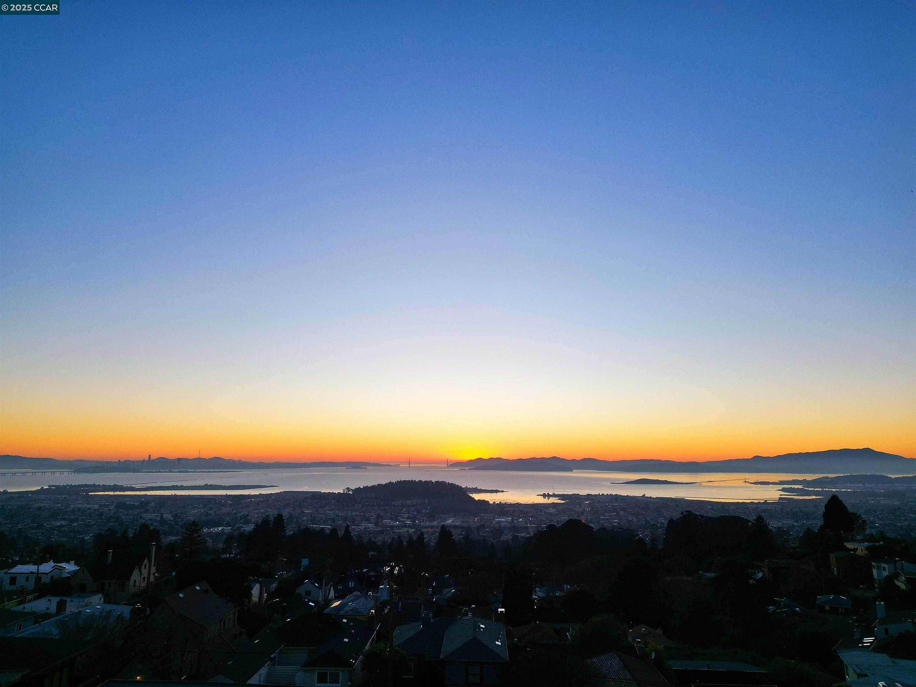 Neighborhood Neighborhood-7