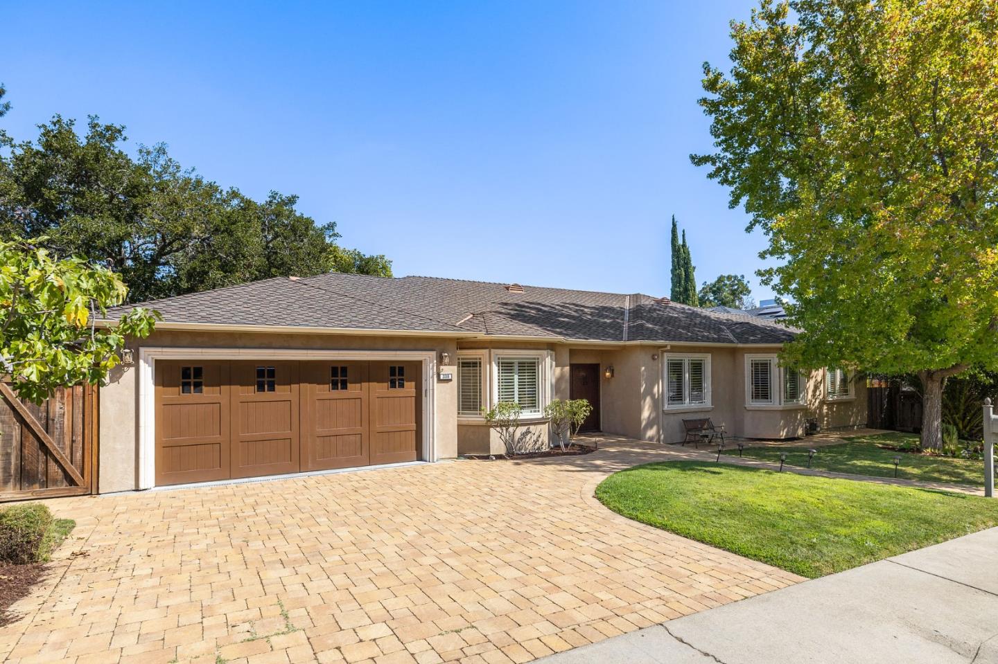 Neighborhood Neighborhood-9