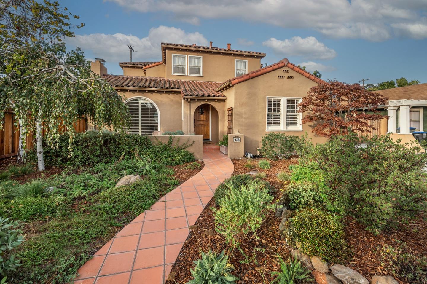 Neighborhood Neighborhood-46