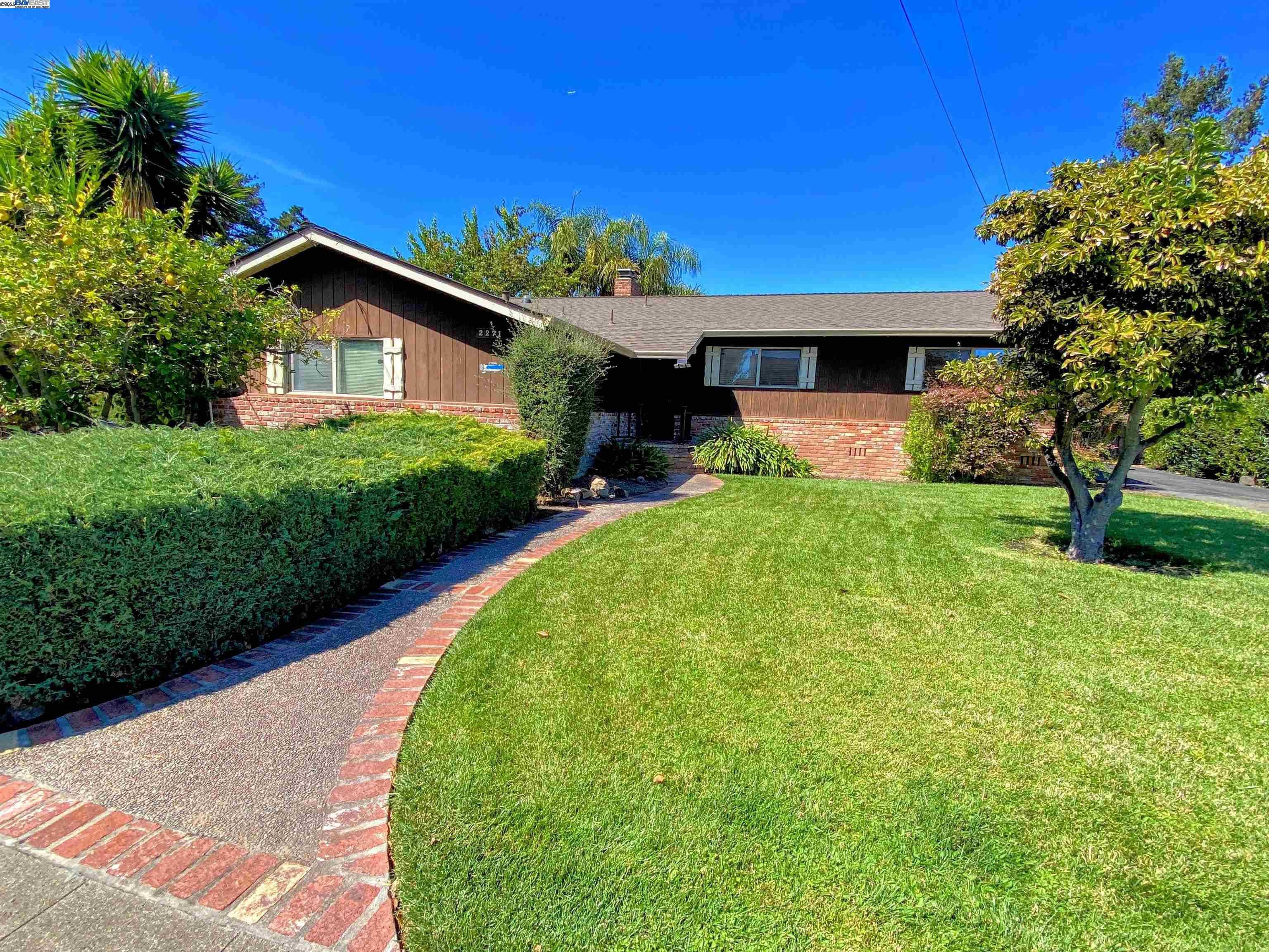 Neighborhood Neighborhood-4