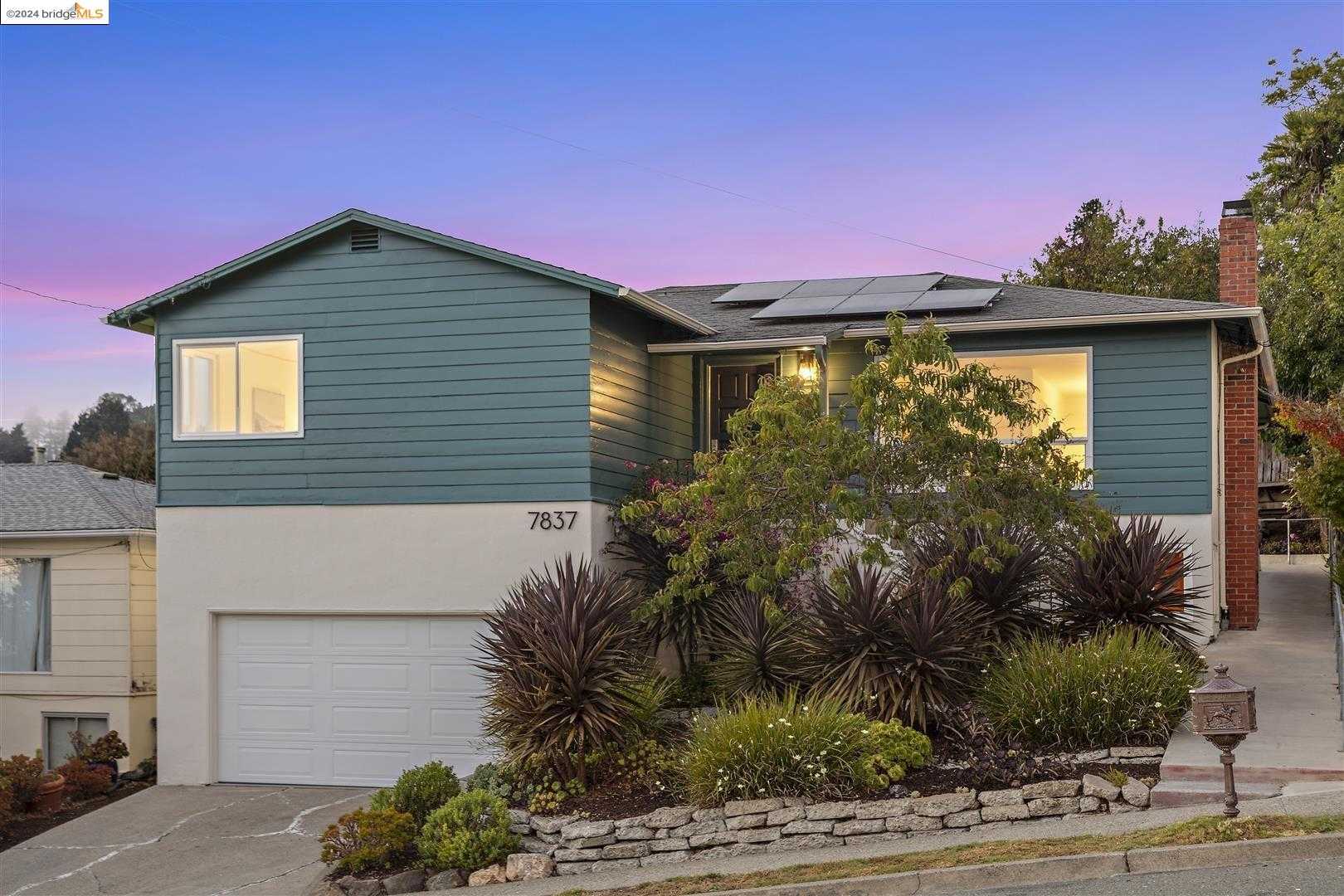 Neighborhood Neighborhood-10