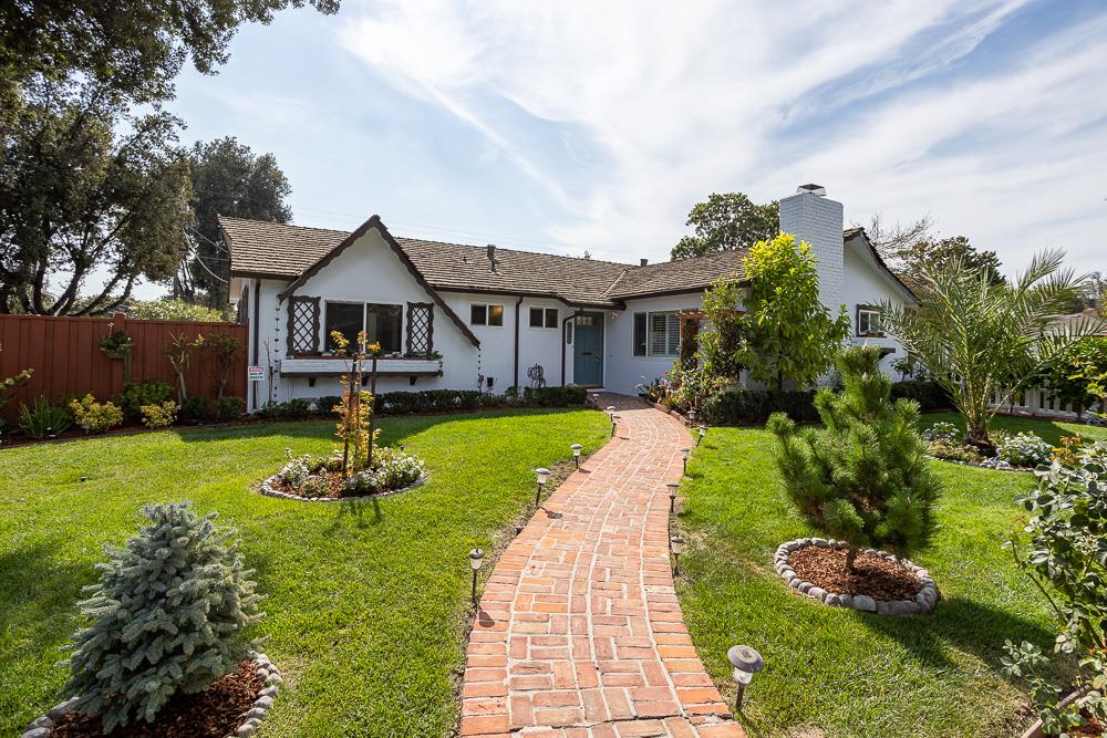 Neighborhood Neighborhood-59