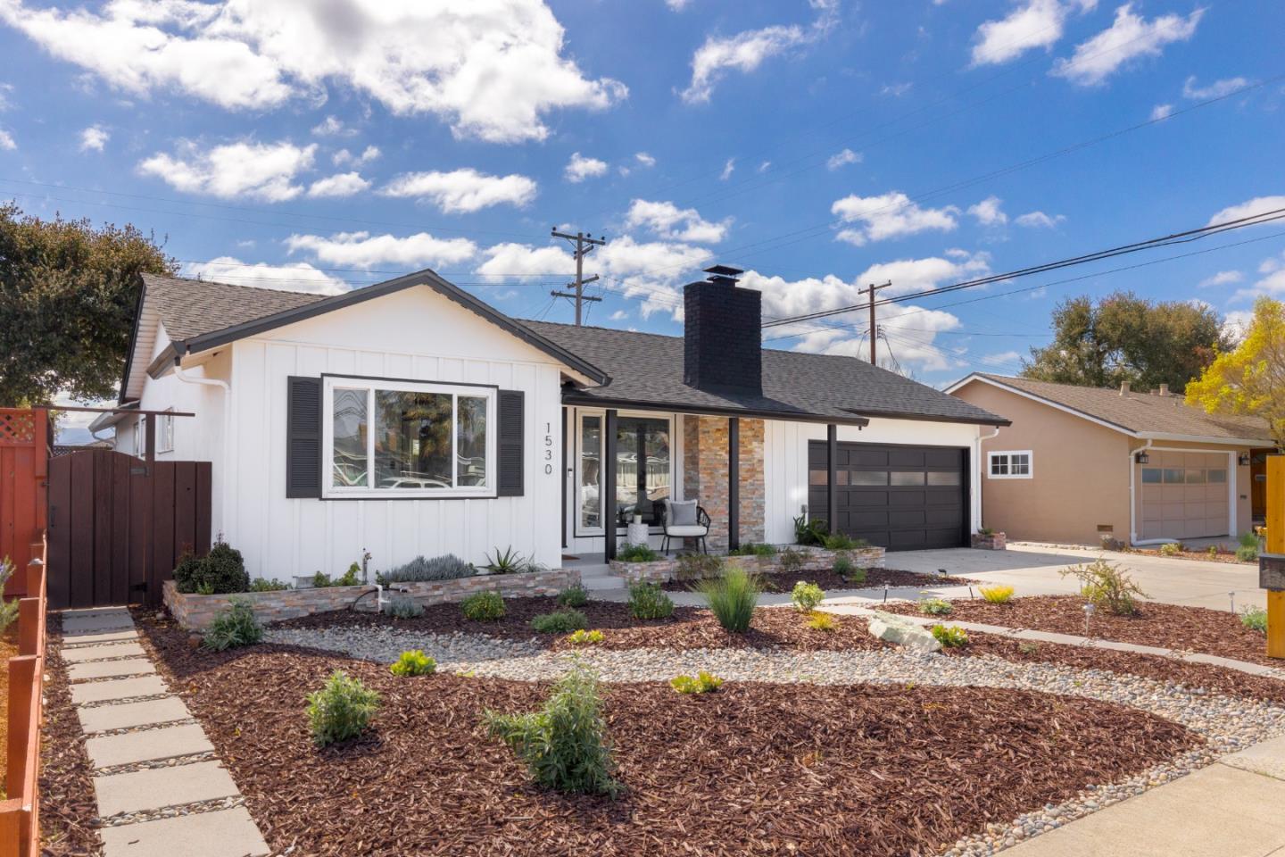 Neighborhood Neighborhood-93