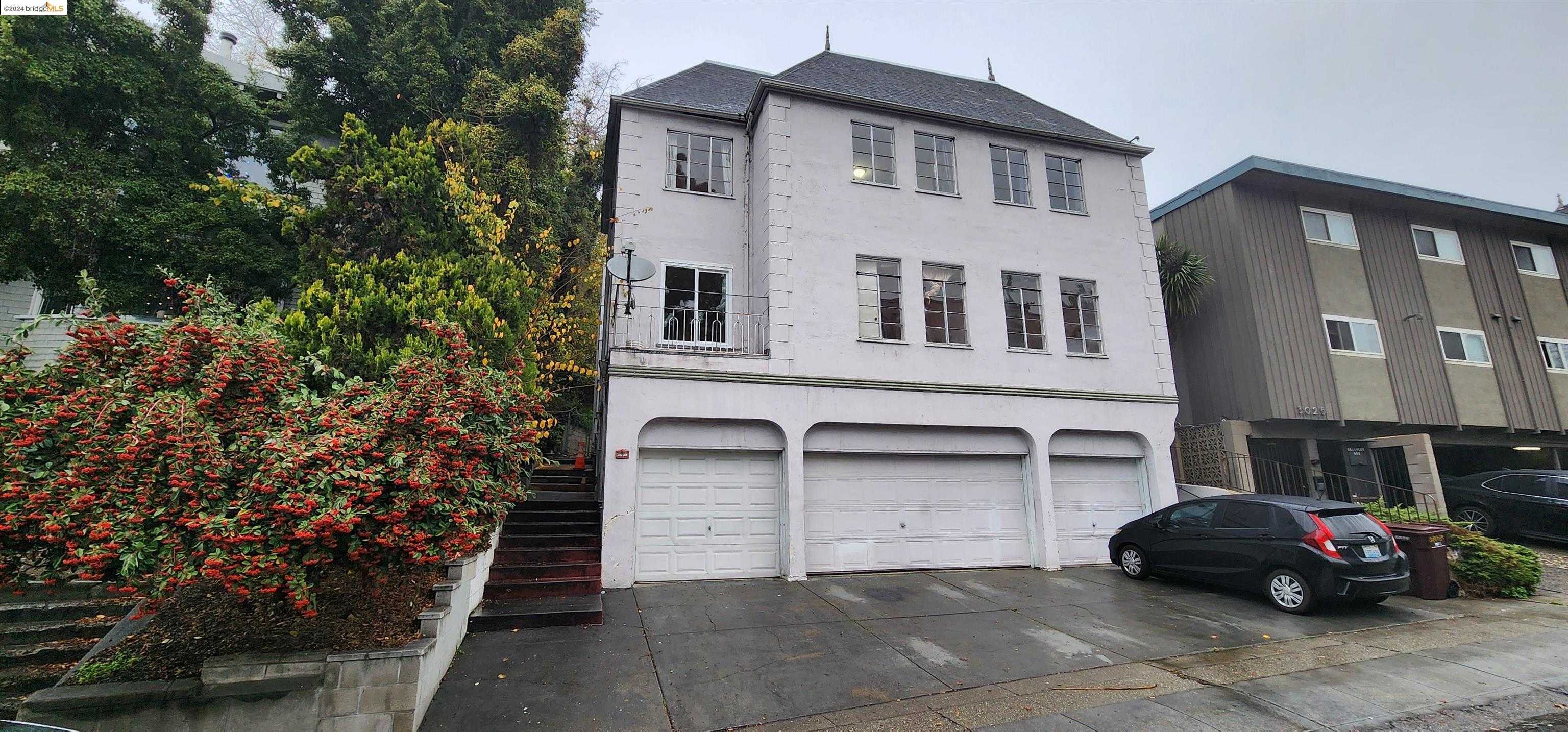 Neighborhood Neighborhood-18