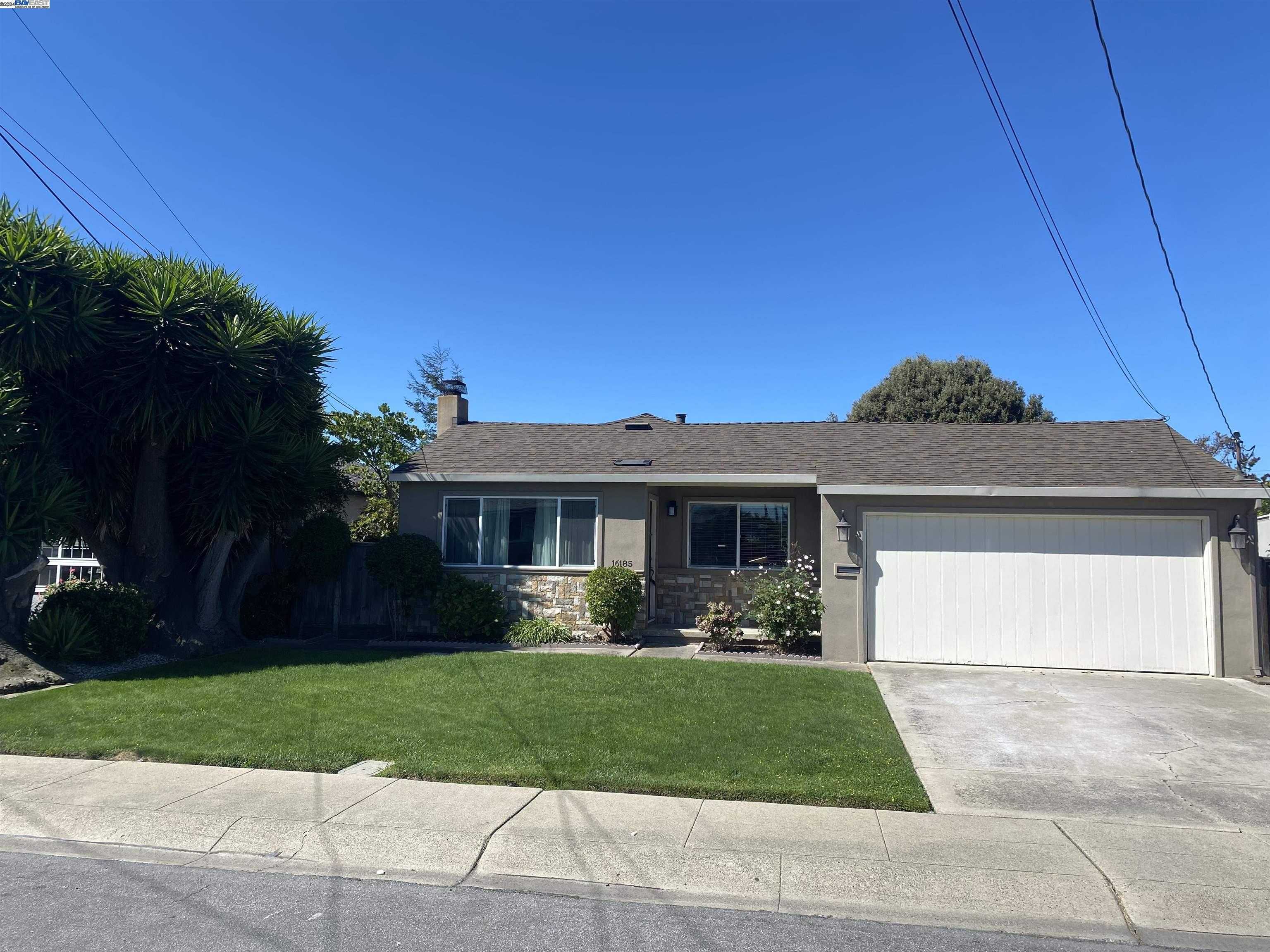 Neighborhood Neighborhood-36