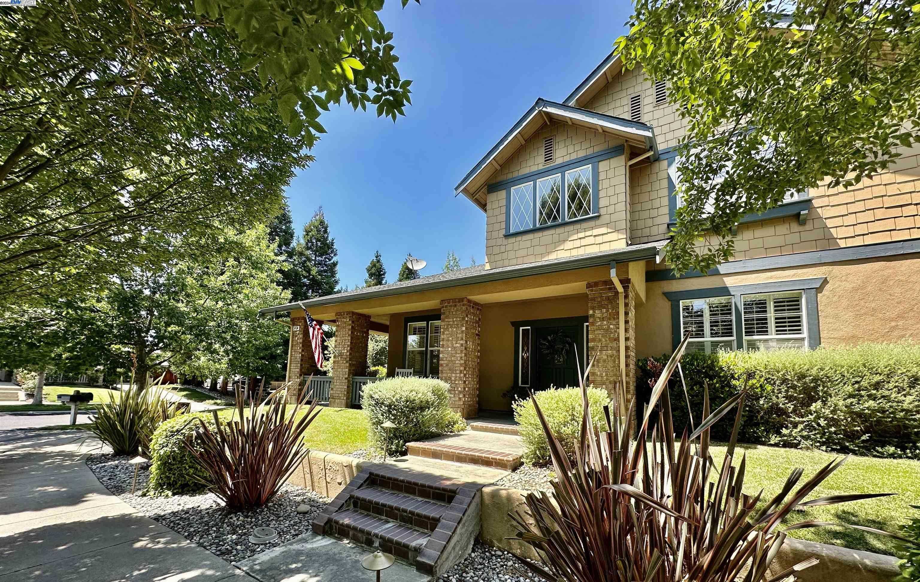 Neighborhood Neighborhood-4