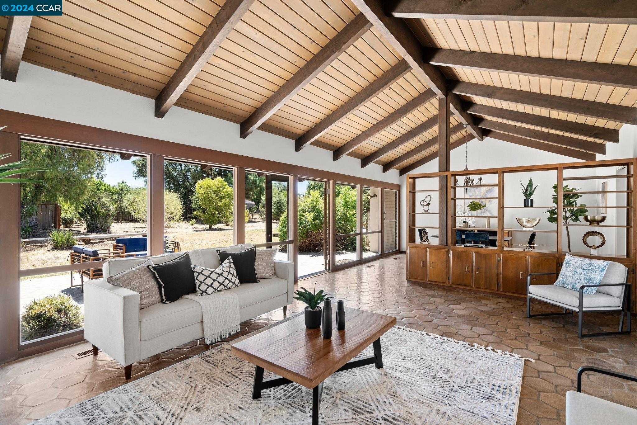 Neighborhood Neighborhood-8