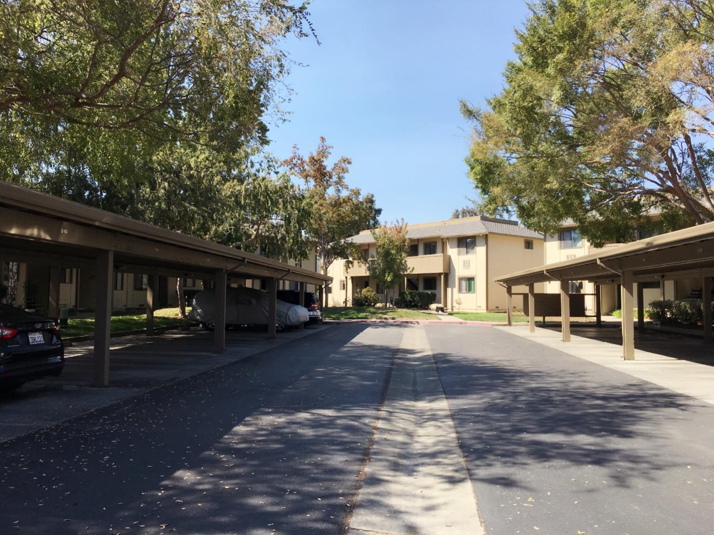 Neighborhood Neighborhood-104