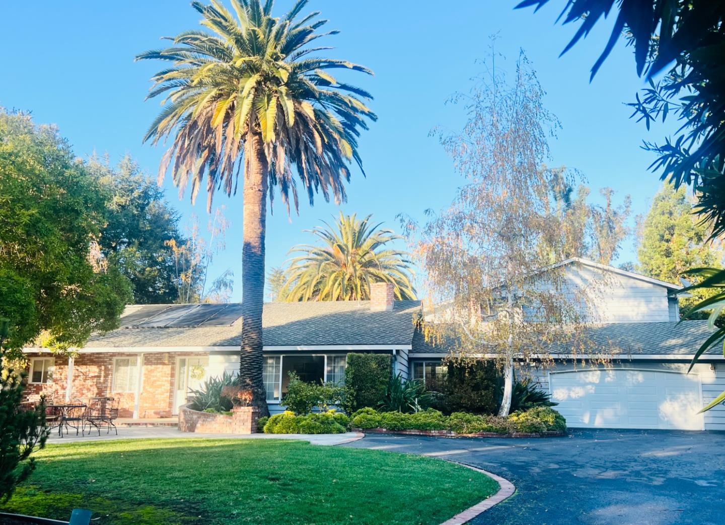 Neighborhood Neighborhood-22