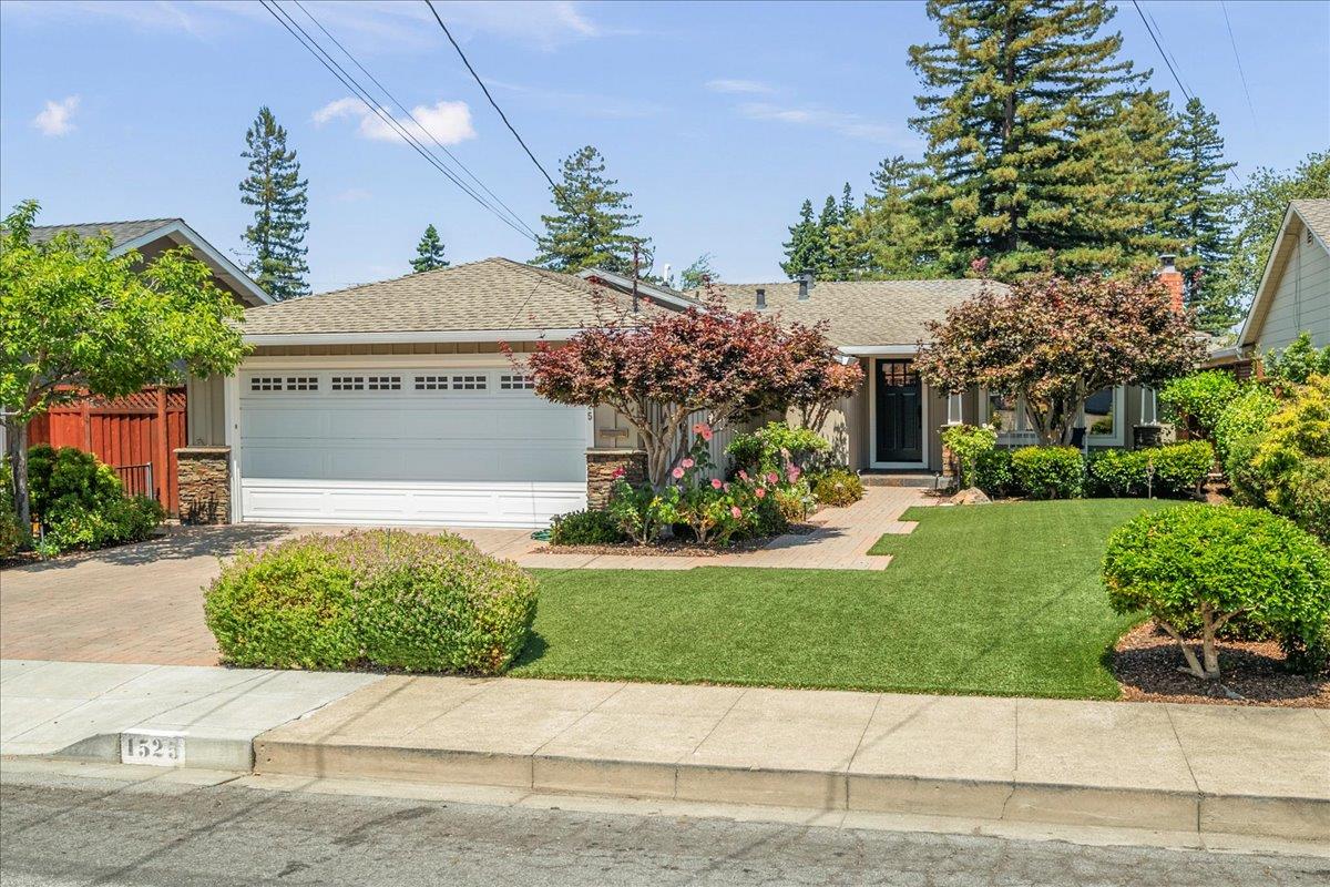 Neighborhood Neighborhood-27