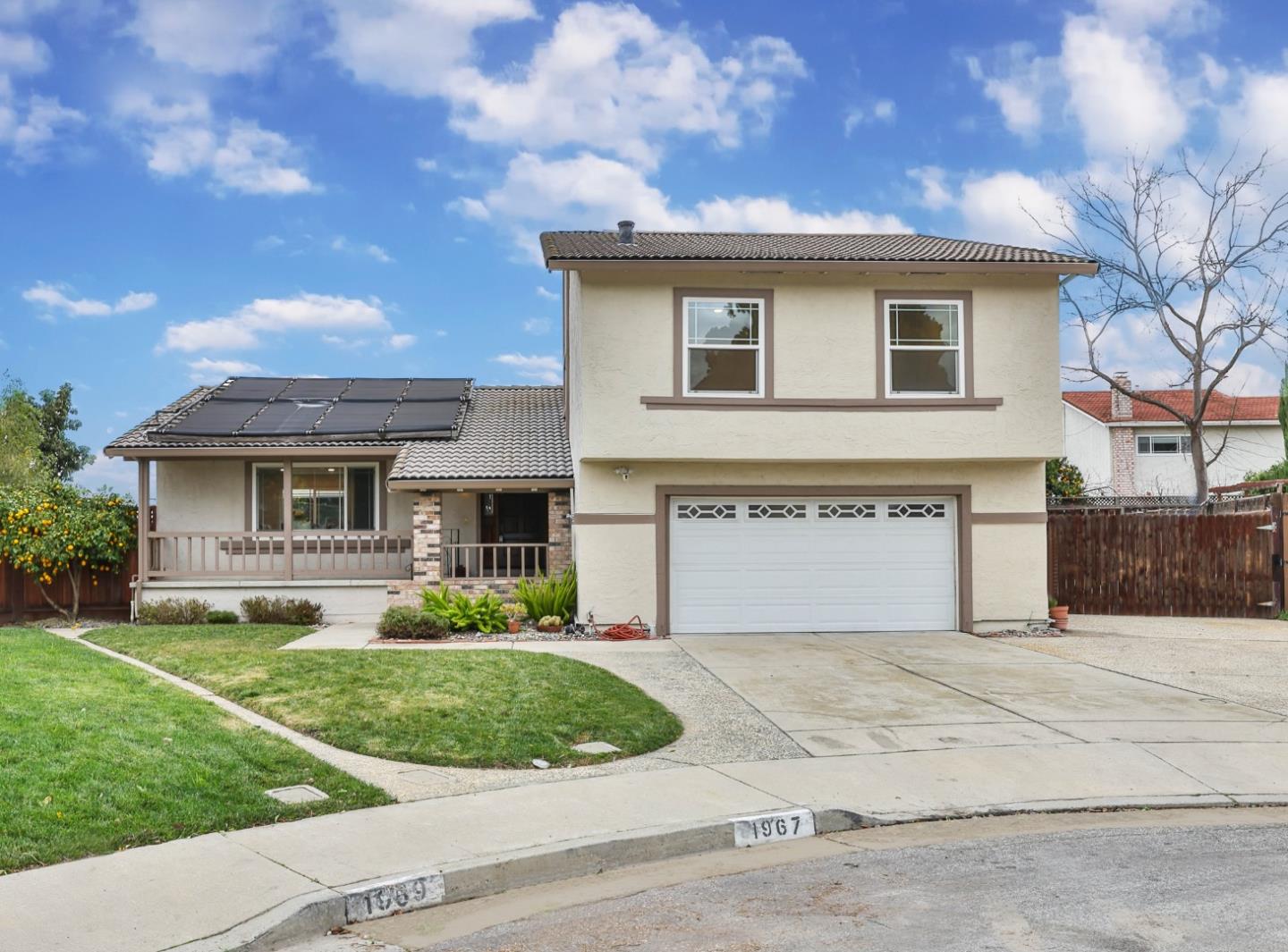 Neighborhood-29
