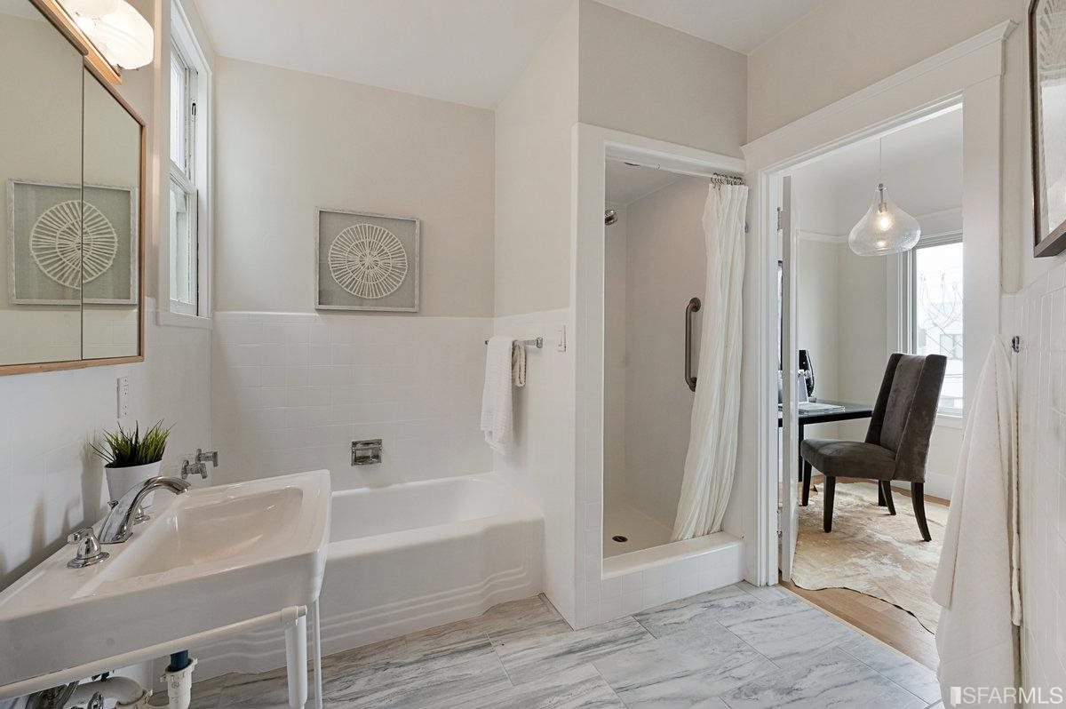 Neighborhood Neighborhood-293