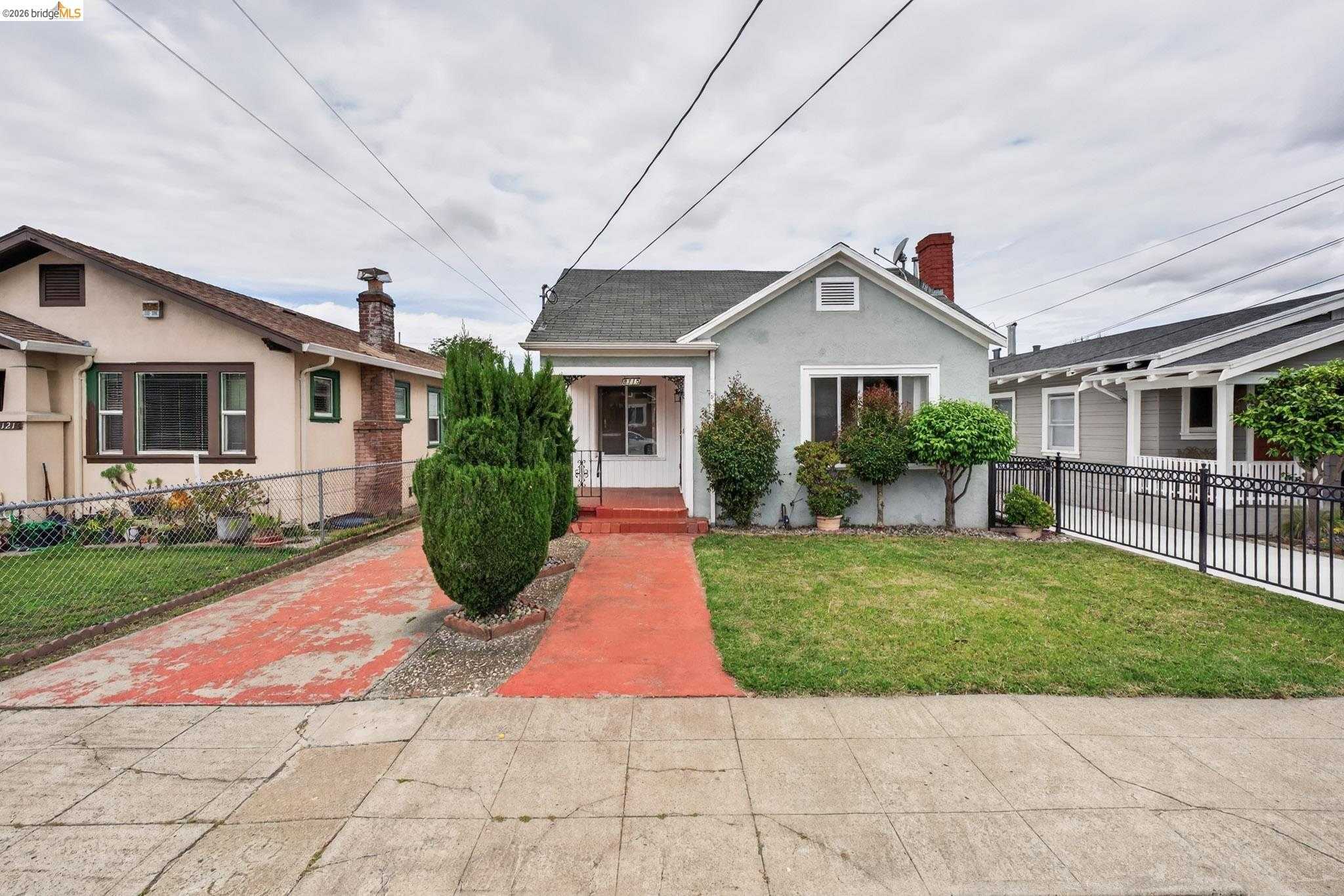 Neighborhood-23