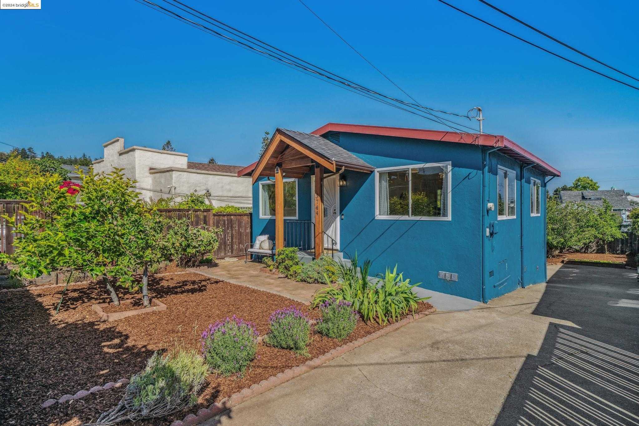 Neighborhood Neighborhood-17