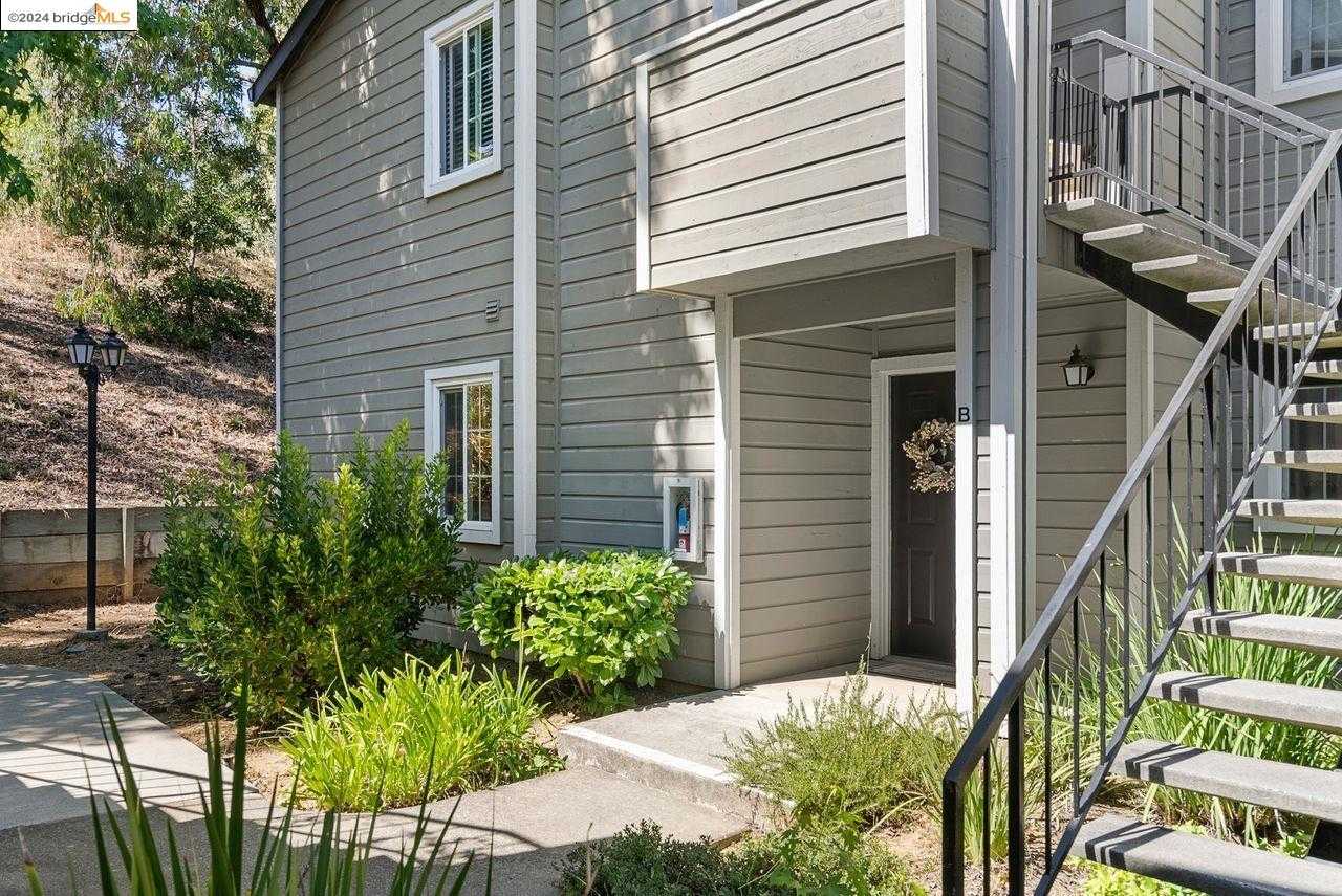 Neighborhood Neighborhood-35