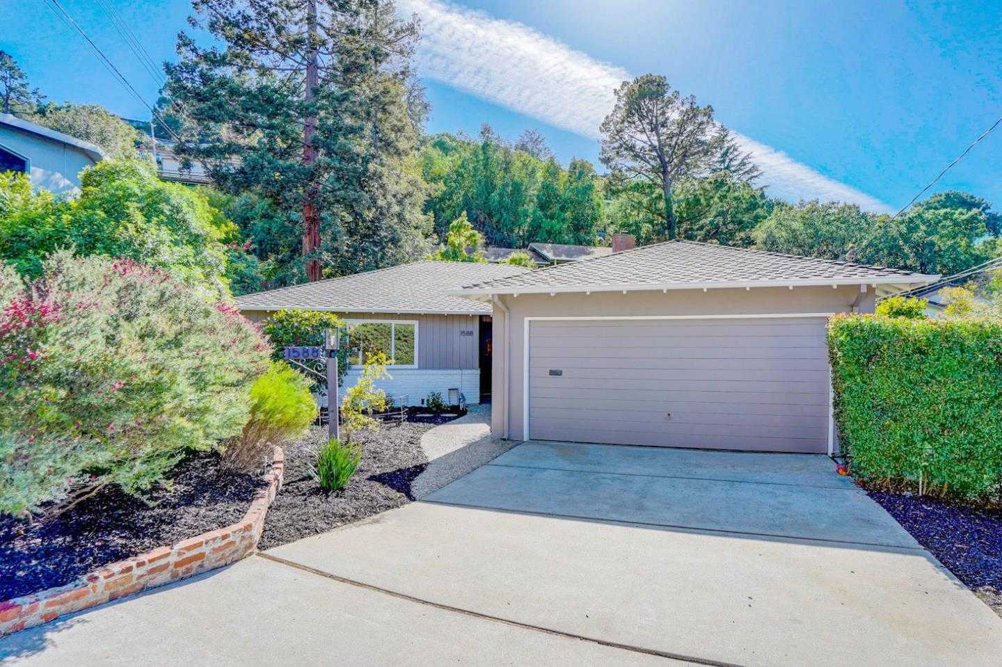 Neighborhood Neighborhood-10