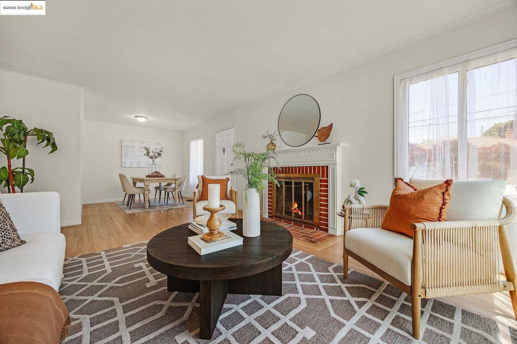 Neighborhood Neighborhood-4