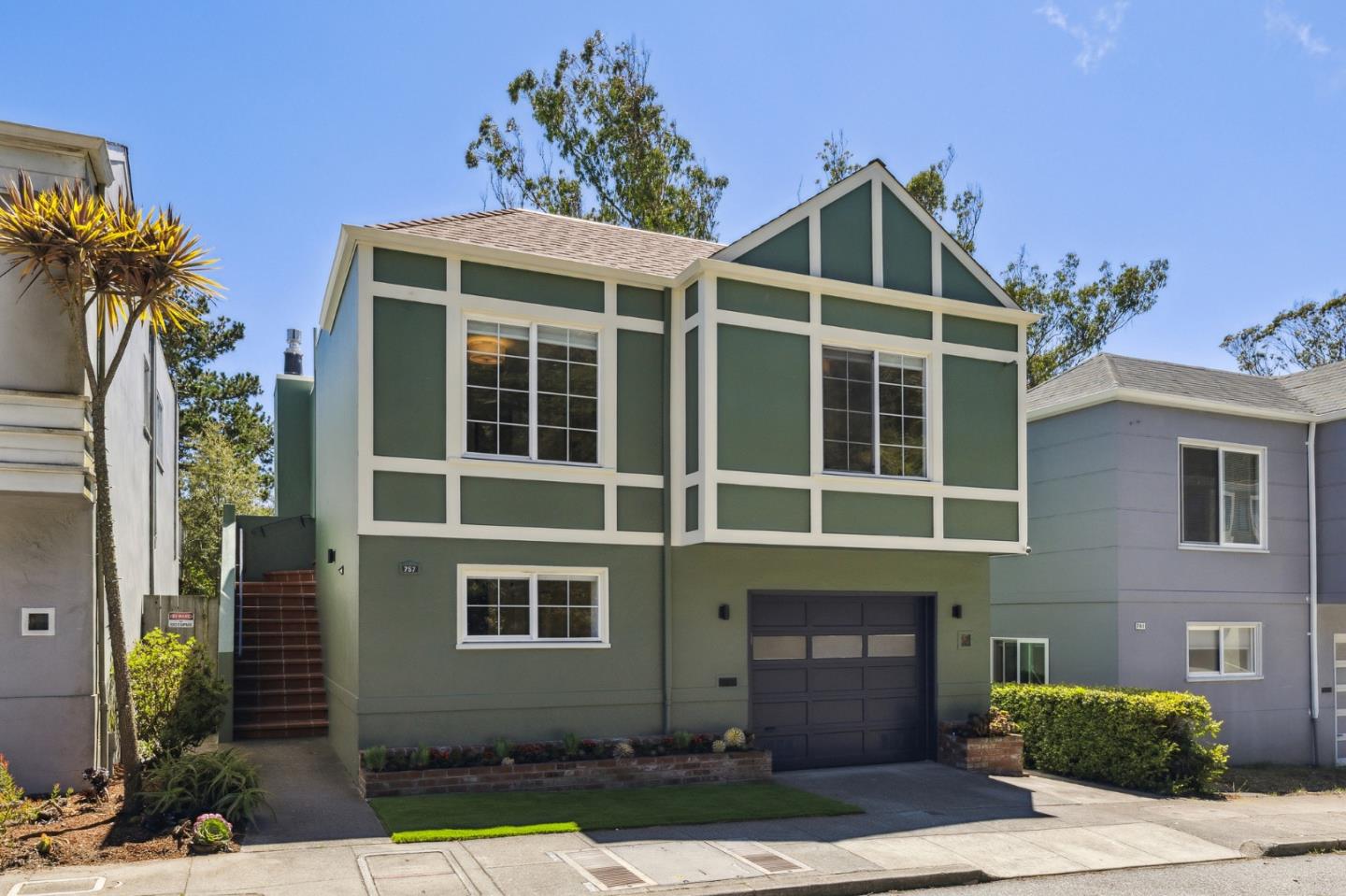 Neighborhood Neighborhood-3