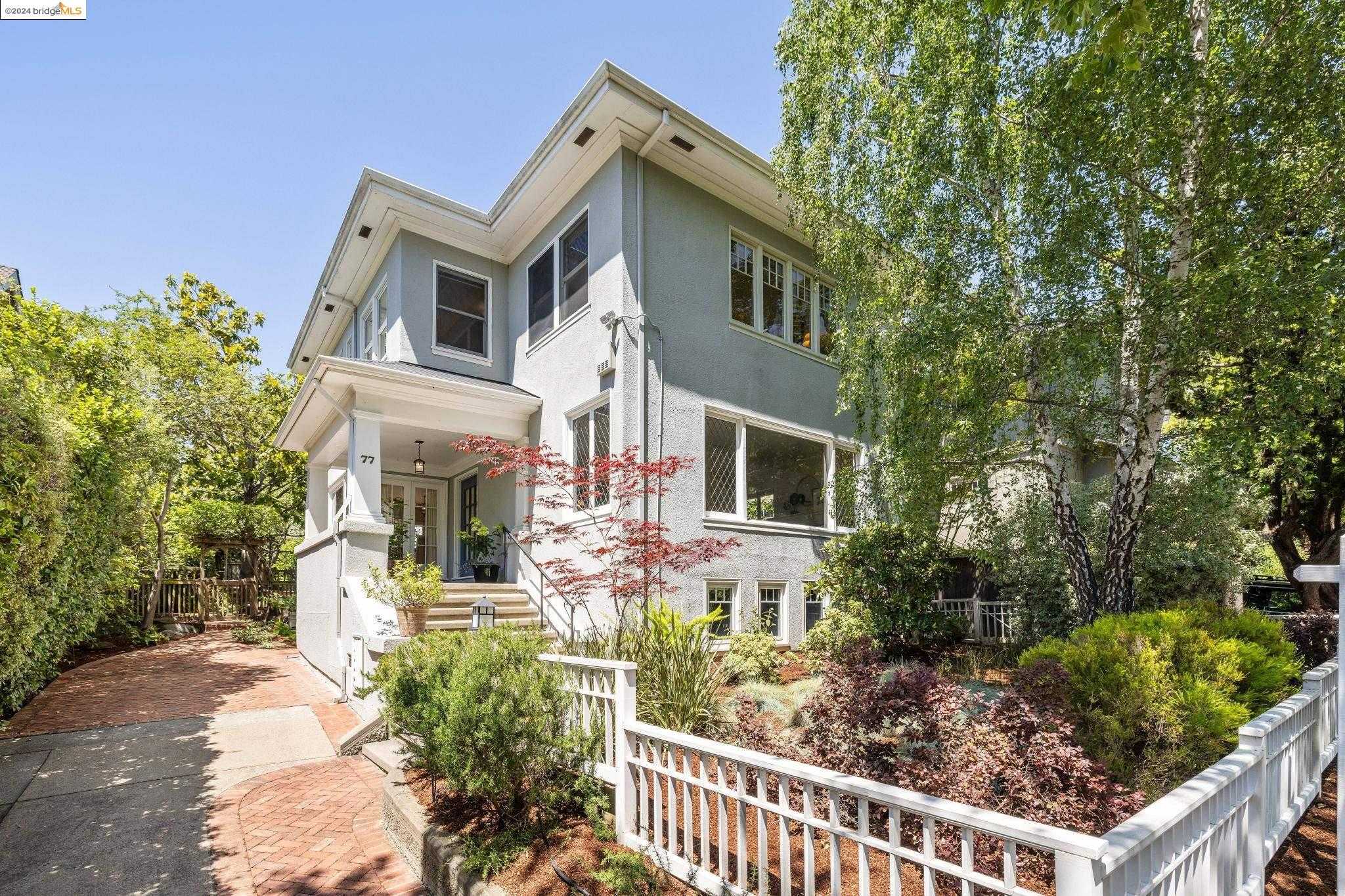 Neighborhood Neighborhood-10