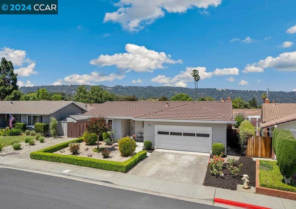 Neighborhood Neighborhood-1