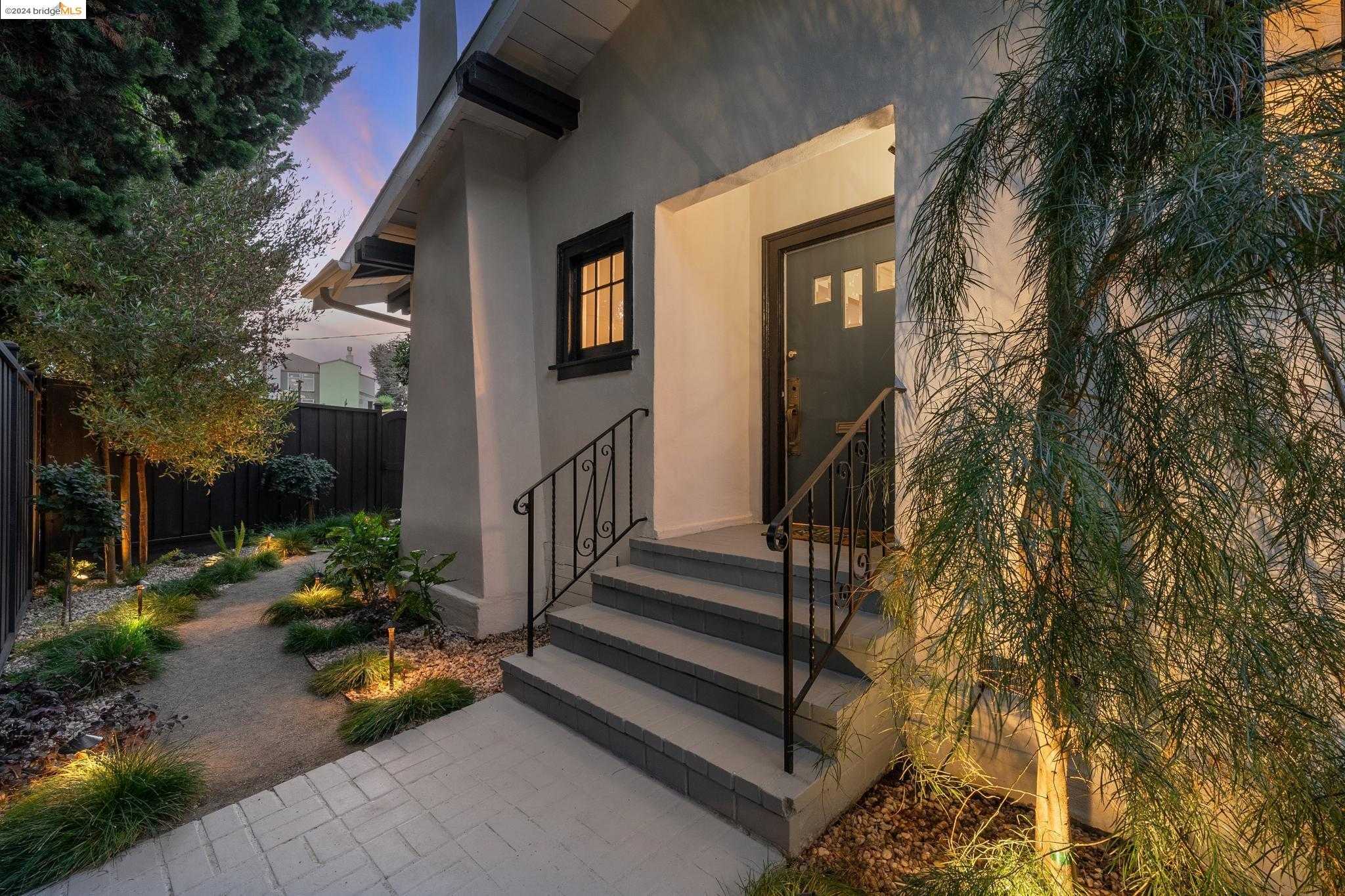 Neighborhood Neighborhood-5