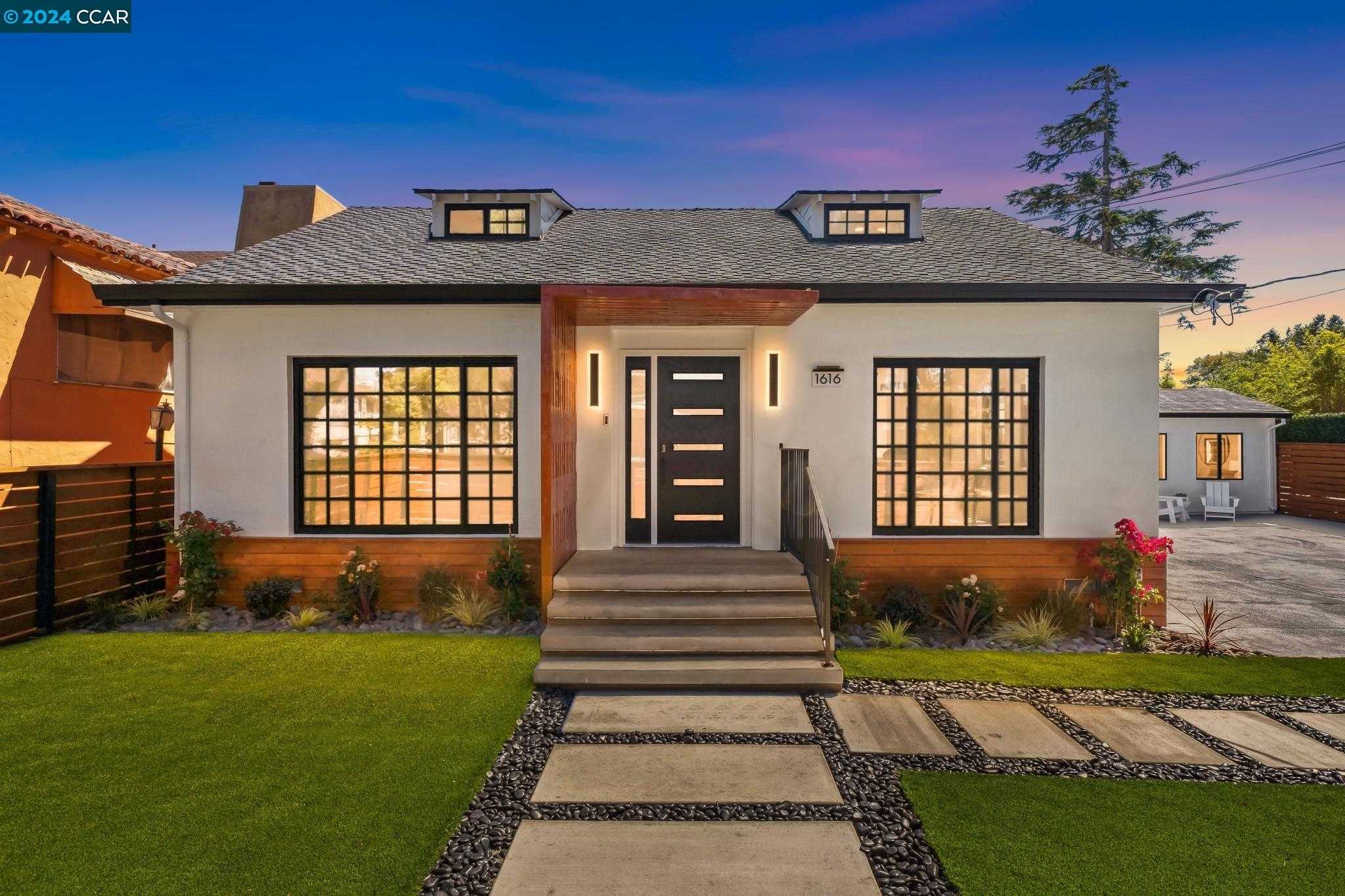 Neighborhood Neighborhood-7