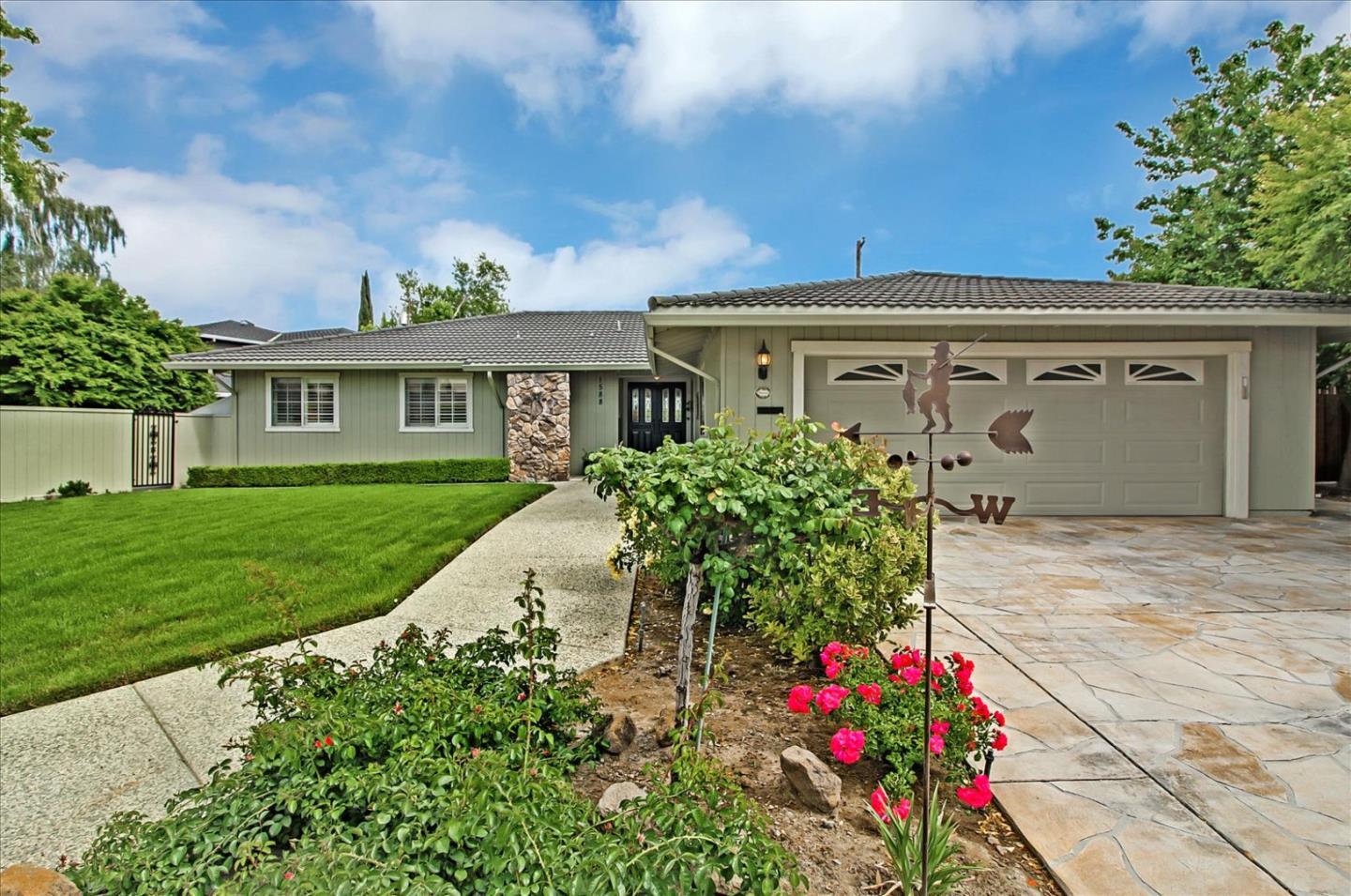 Neighborhood Neighborhood-73