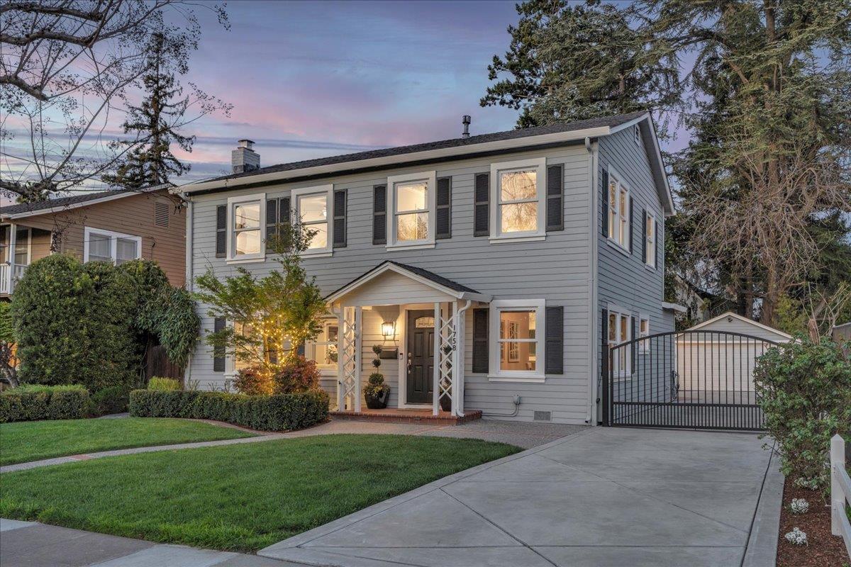 Neighborhood Neighborhood-5