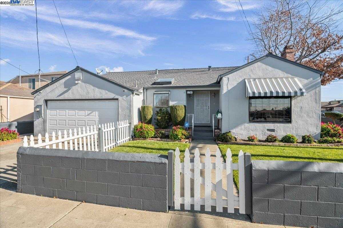 Neighborhood Neighborhood-25