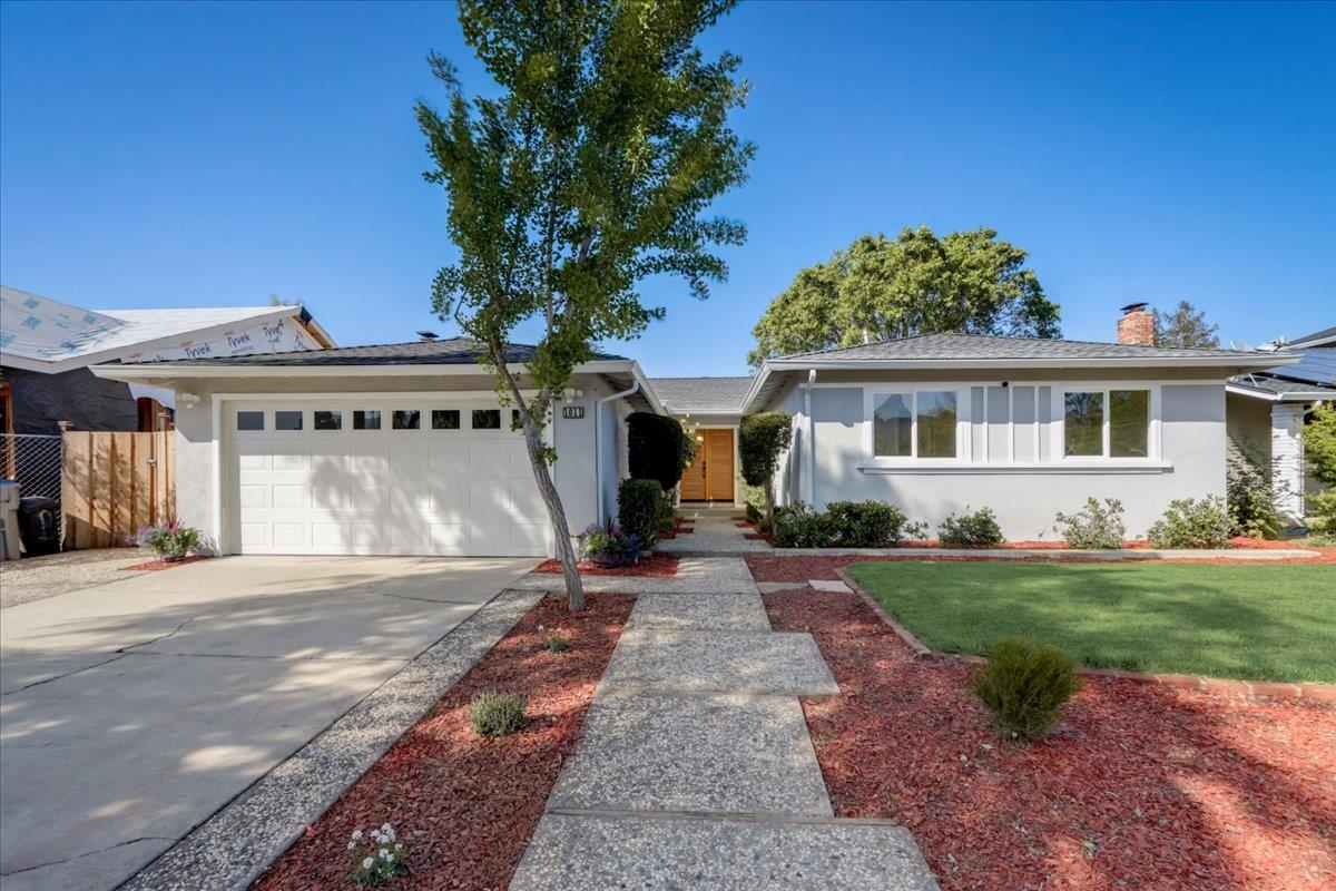 Neighborhood Neighborhood-30