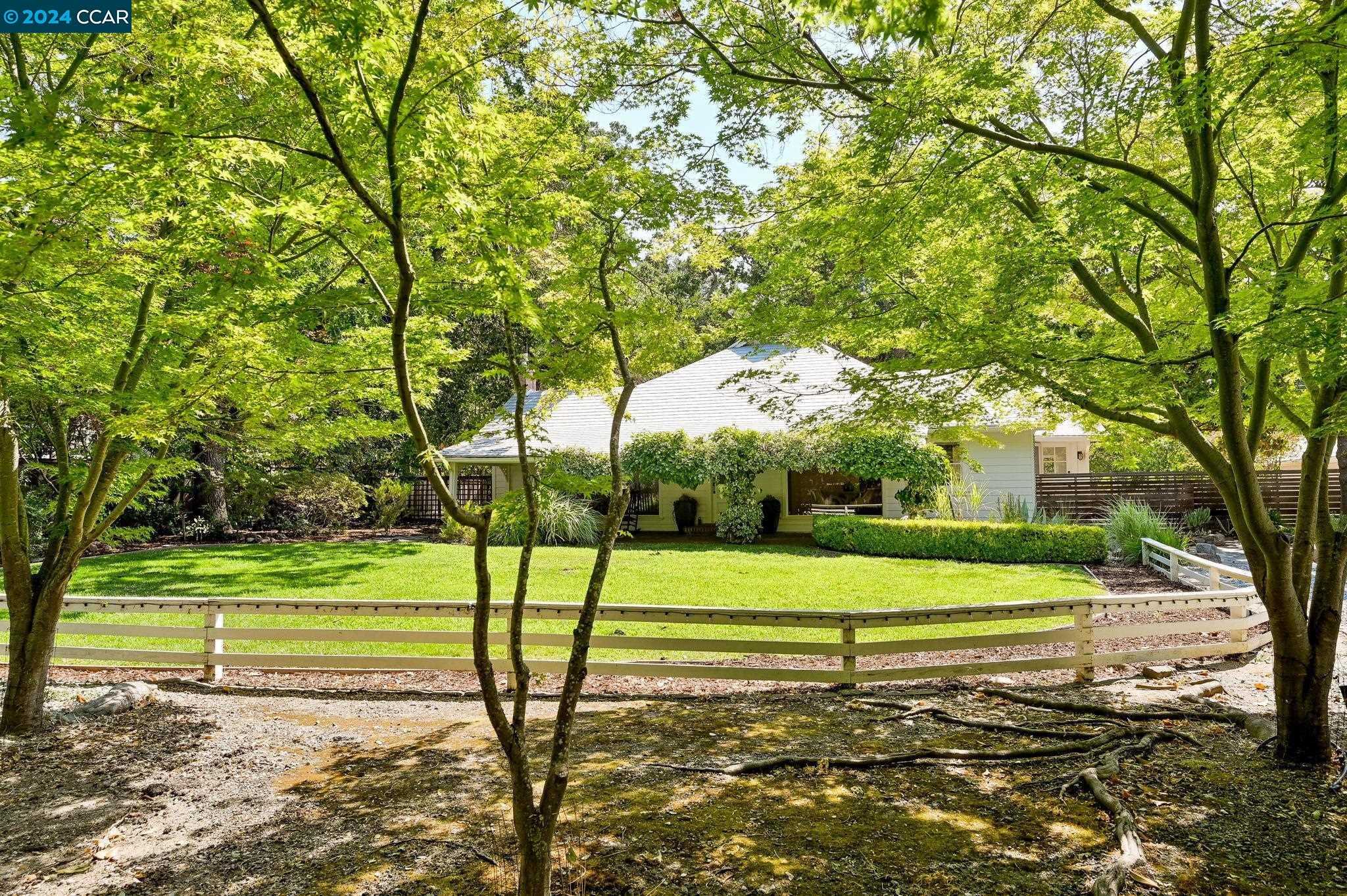 Neighborhood Neighborhood-4