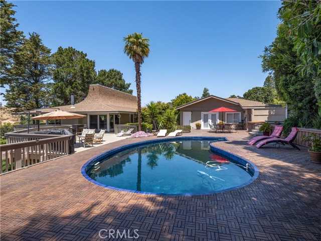 Neighborhood Neighborhood-5