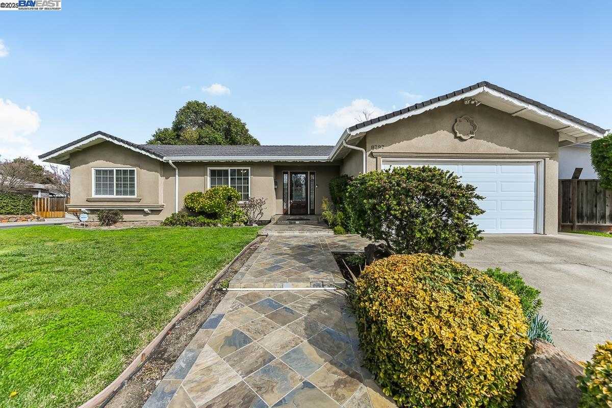 Neighborhood Neighborhood-9