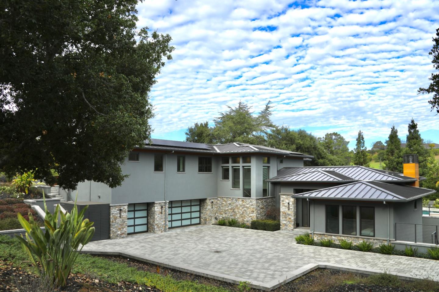 Neighborhood Neighborhood-78