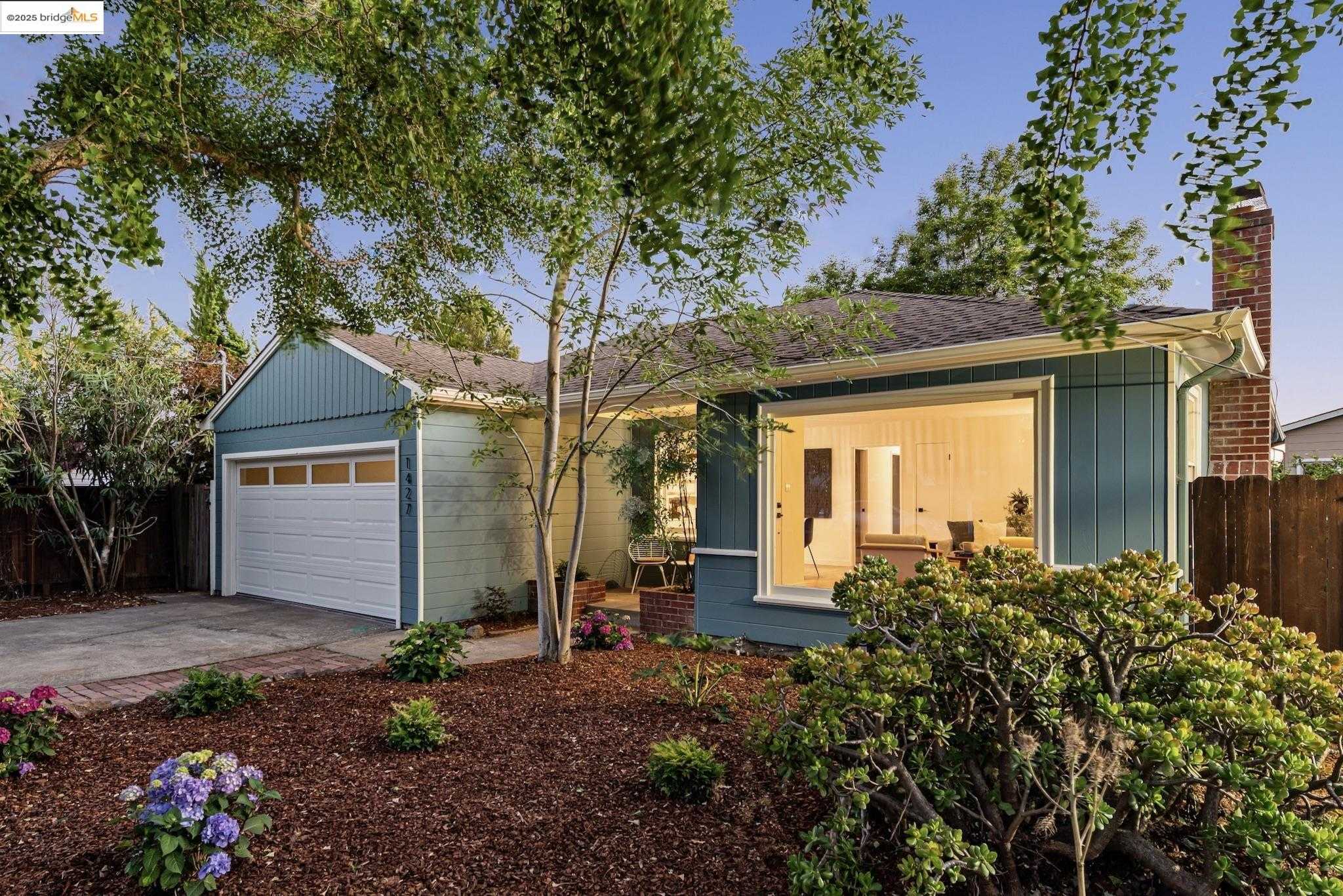 Neighborhood Neighborhood-11