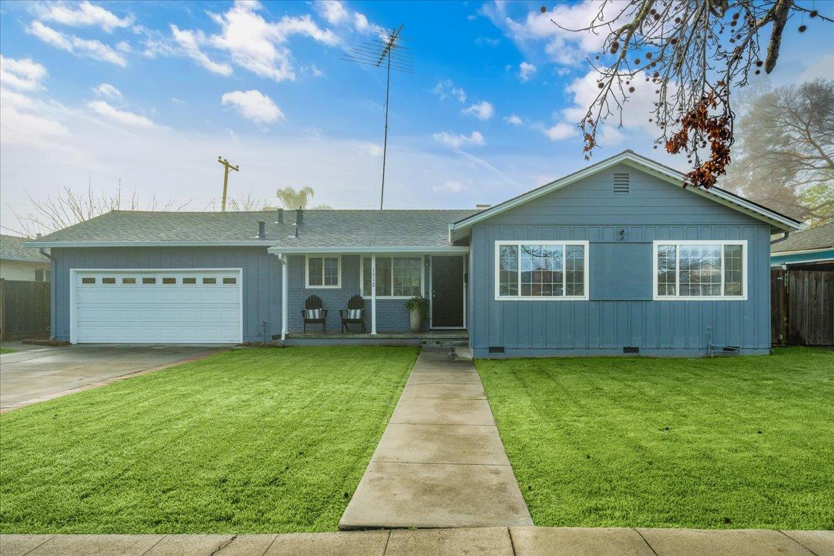 Neighborhood Neighborhood-87