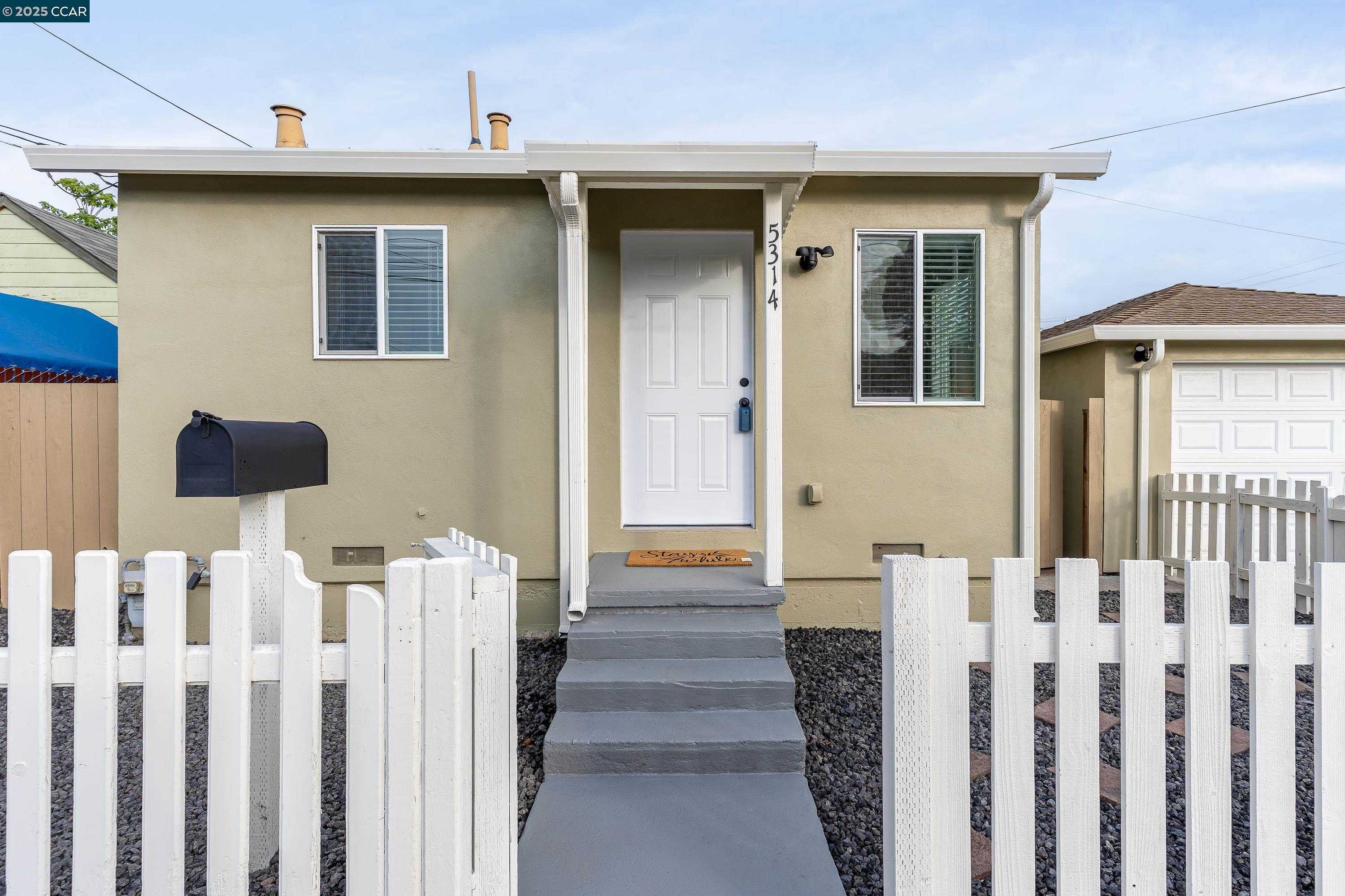 Neighborhood Neighborhood-7