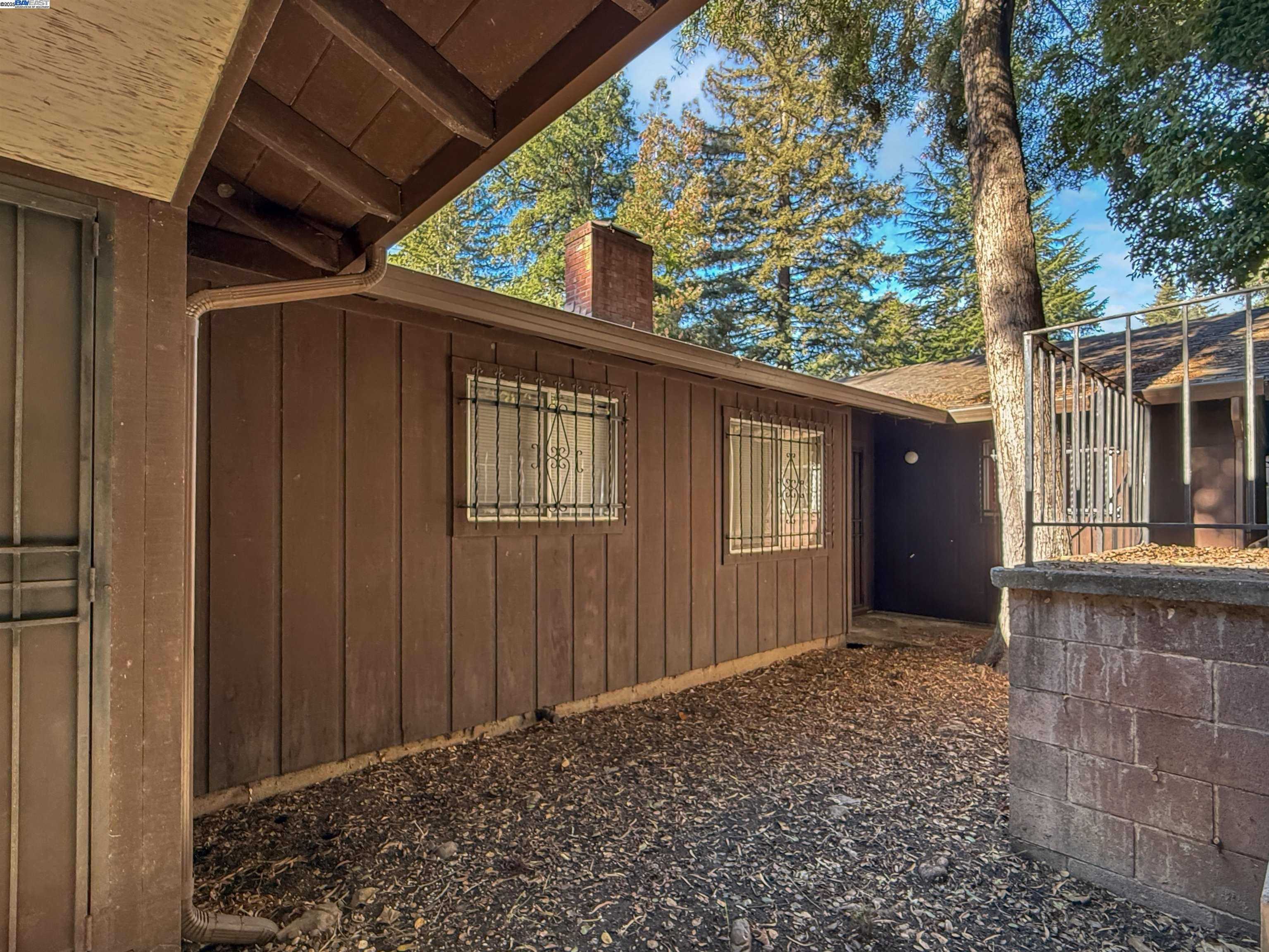 Neighborhood Neighborhood-14