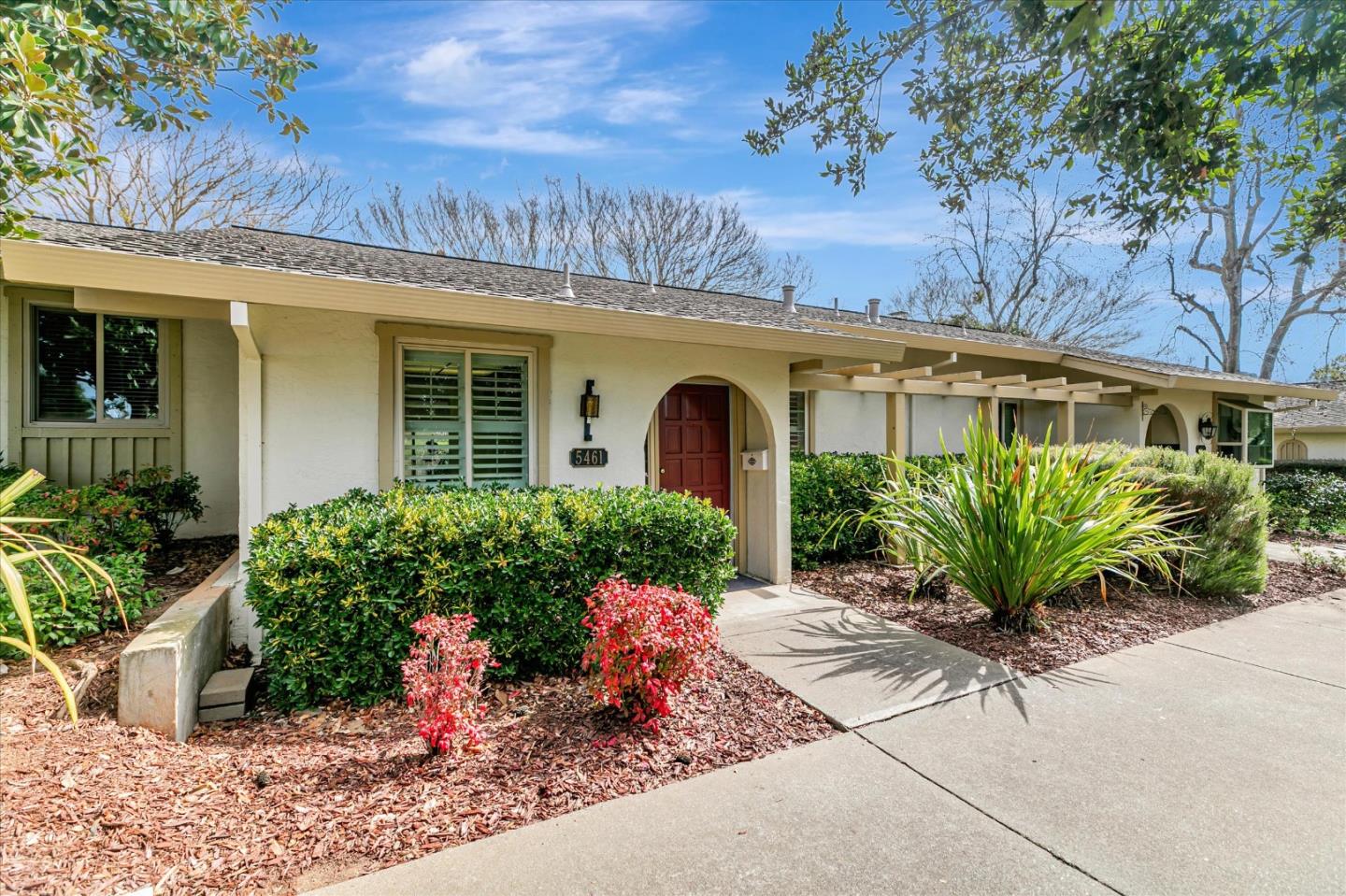 Neighborhood Neighborhood-7