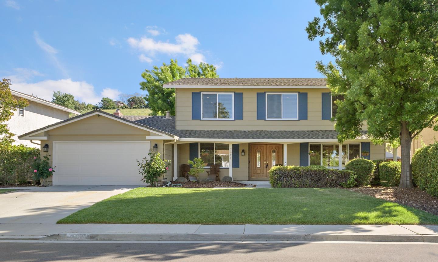 Neighborhood Neighborhood-36