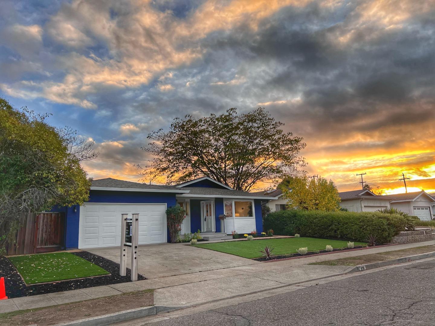 Neighborhood Neighborhood-81