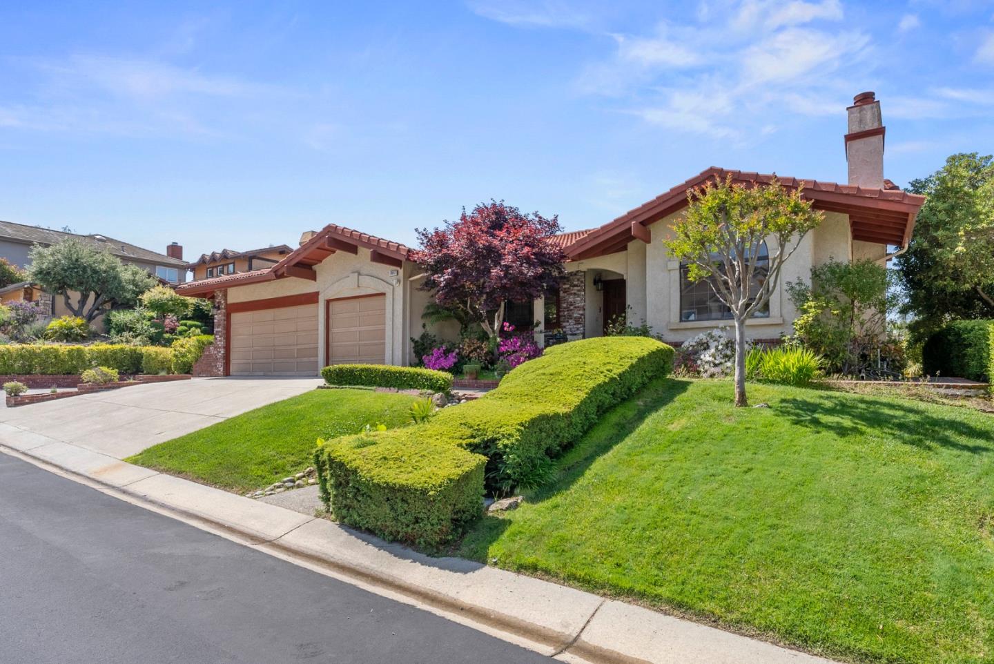 Neighborhood Neighborhood-85