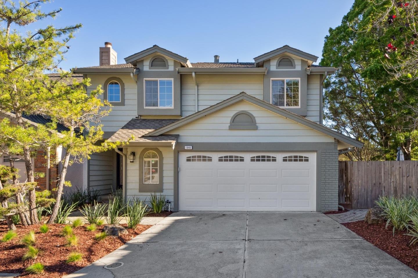 Neighborhood Neighborhood-25