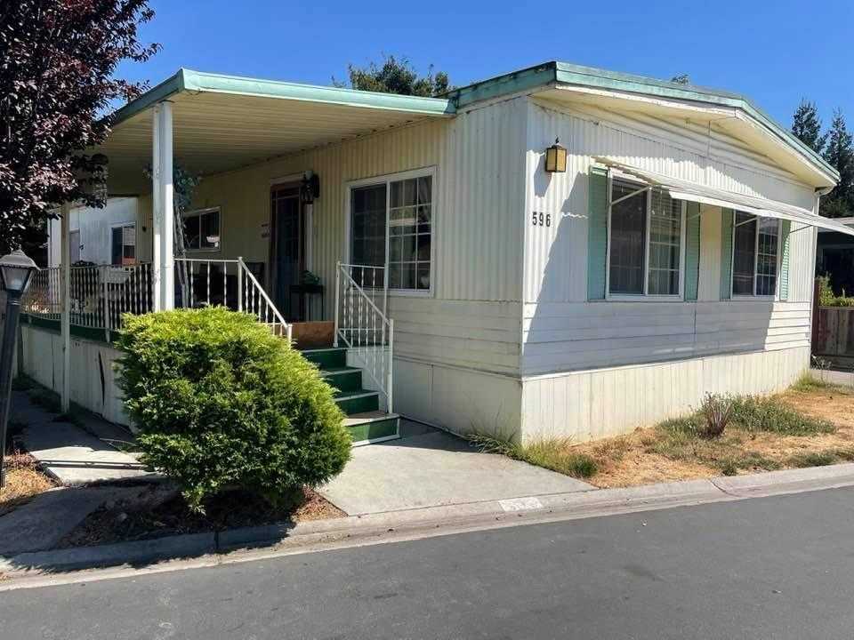 Neighborhood Neighborhood-31