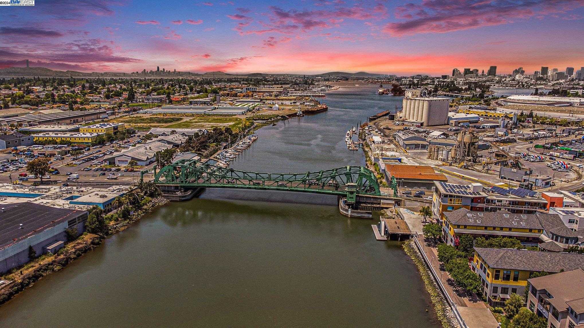 Neighborhood Neighborhood-12