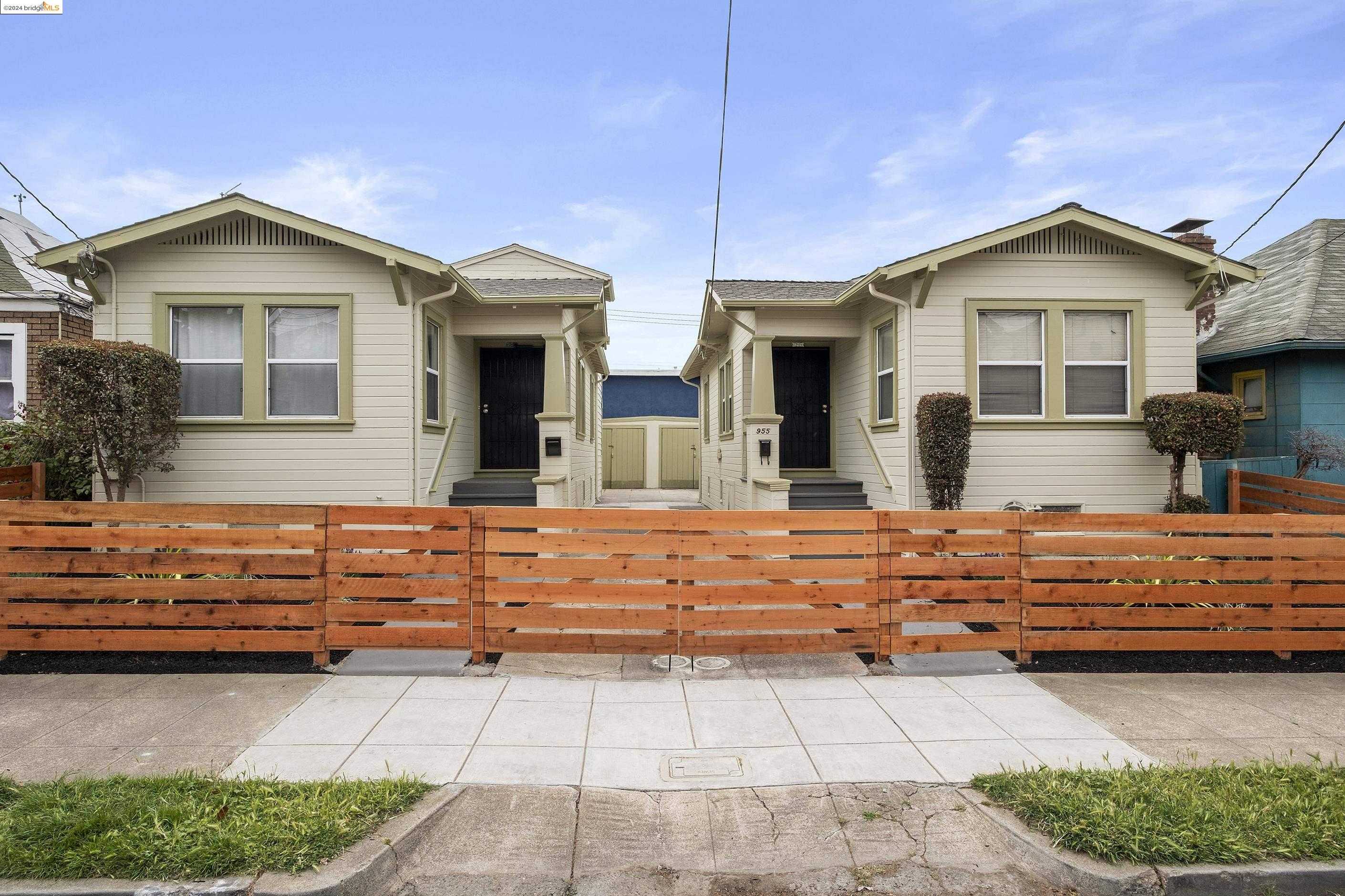 Neighborhood Neighborhood-17