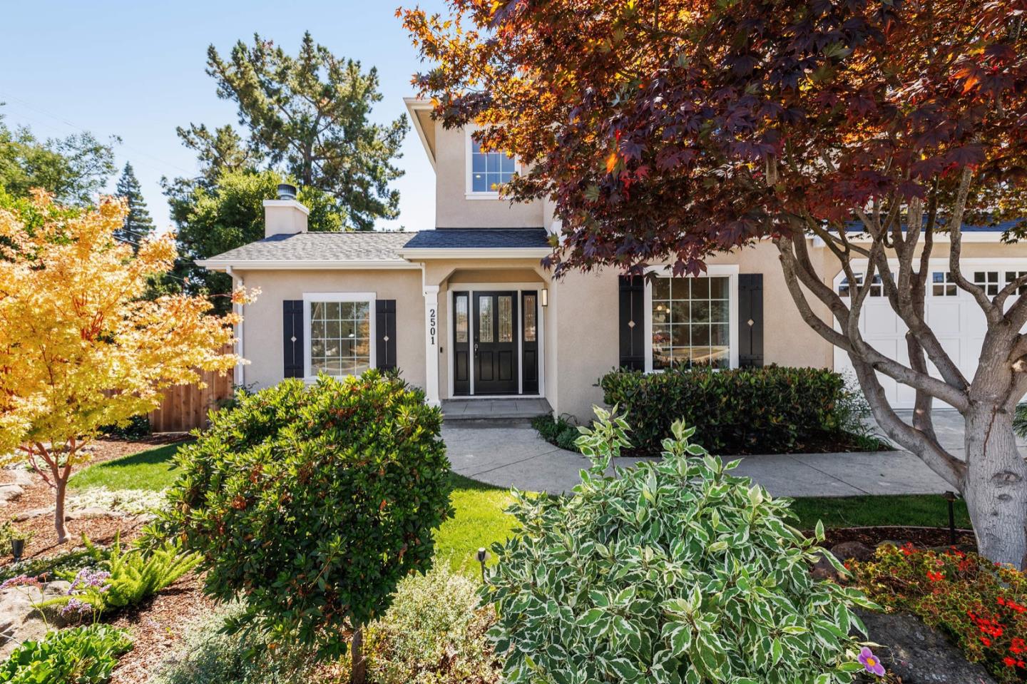 Neighborhood Neighborhood-85