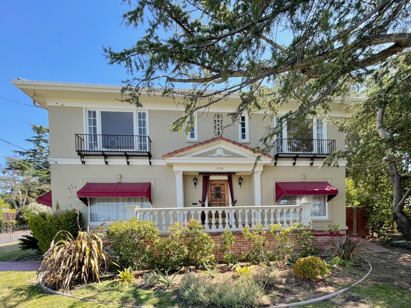 Neighborhood Neighborhood-22