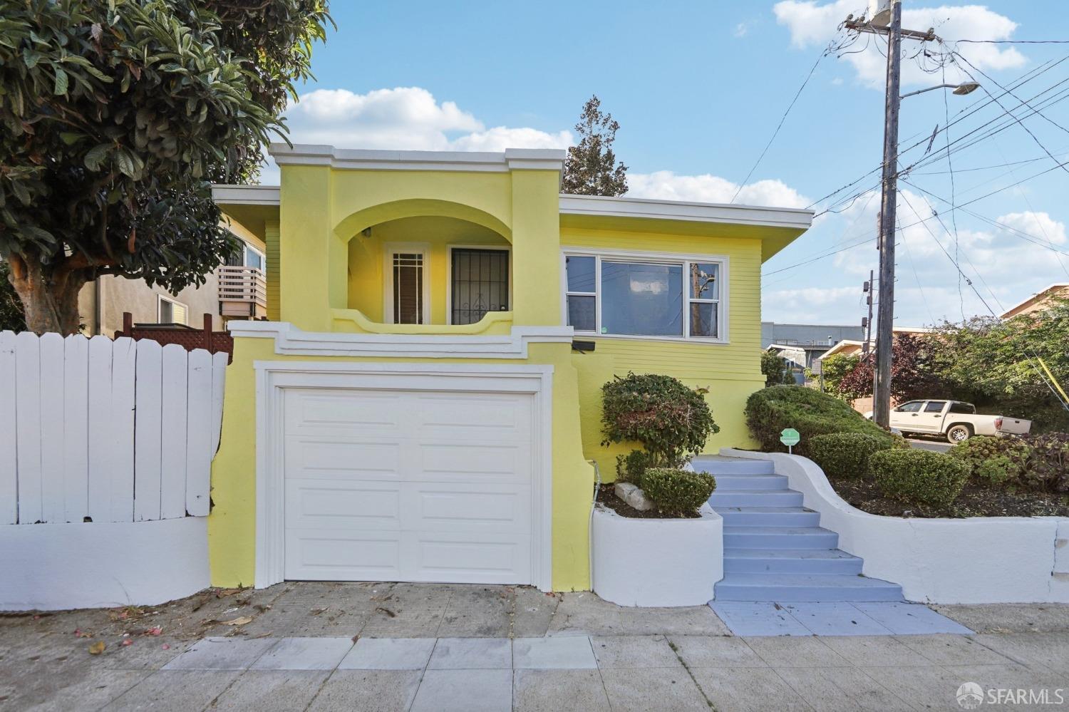 Neighborhood Neighborhood-1